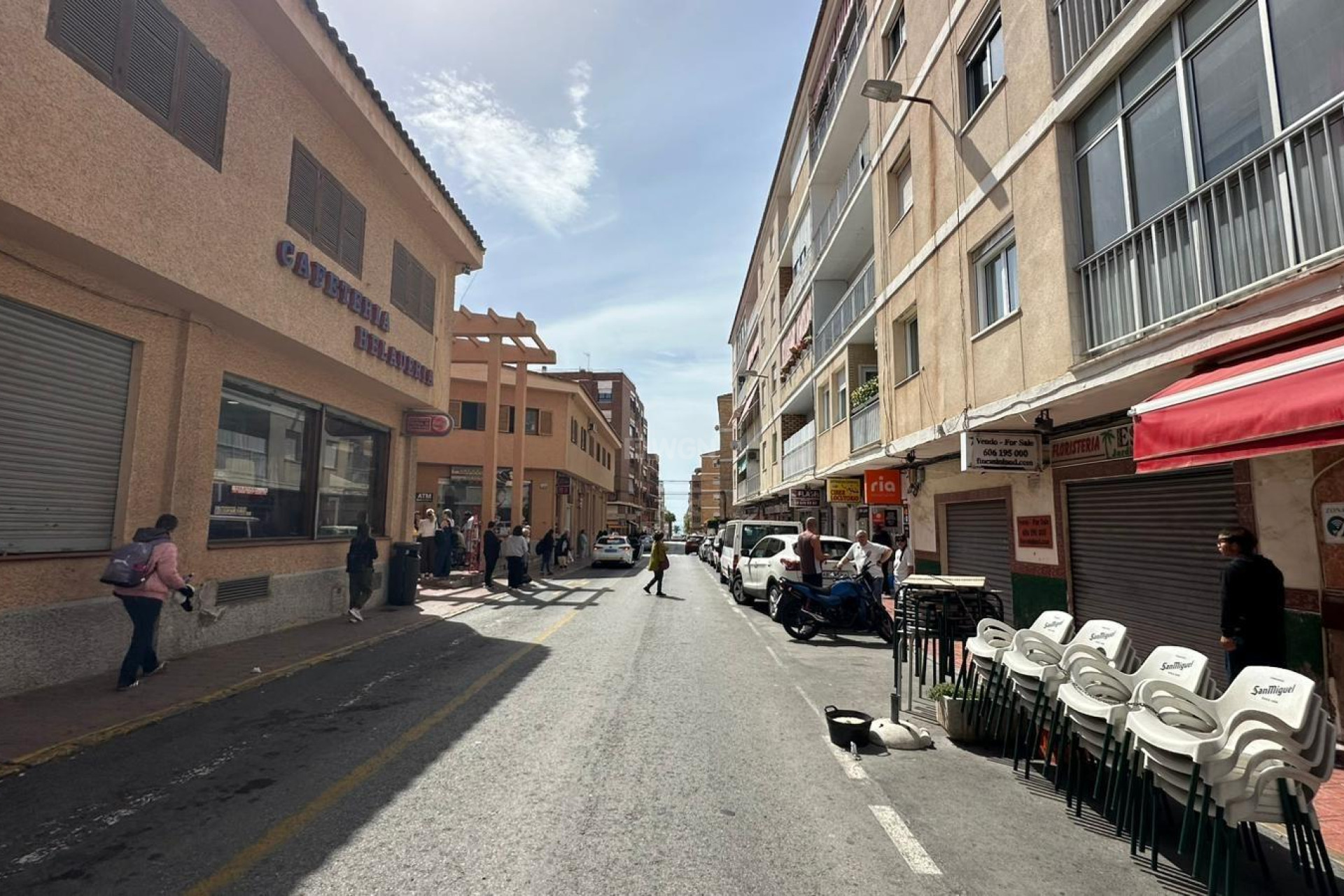 Odsprzedaż - Mieszkanie w bloku - Torrevieja - Estacion De Autobuses