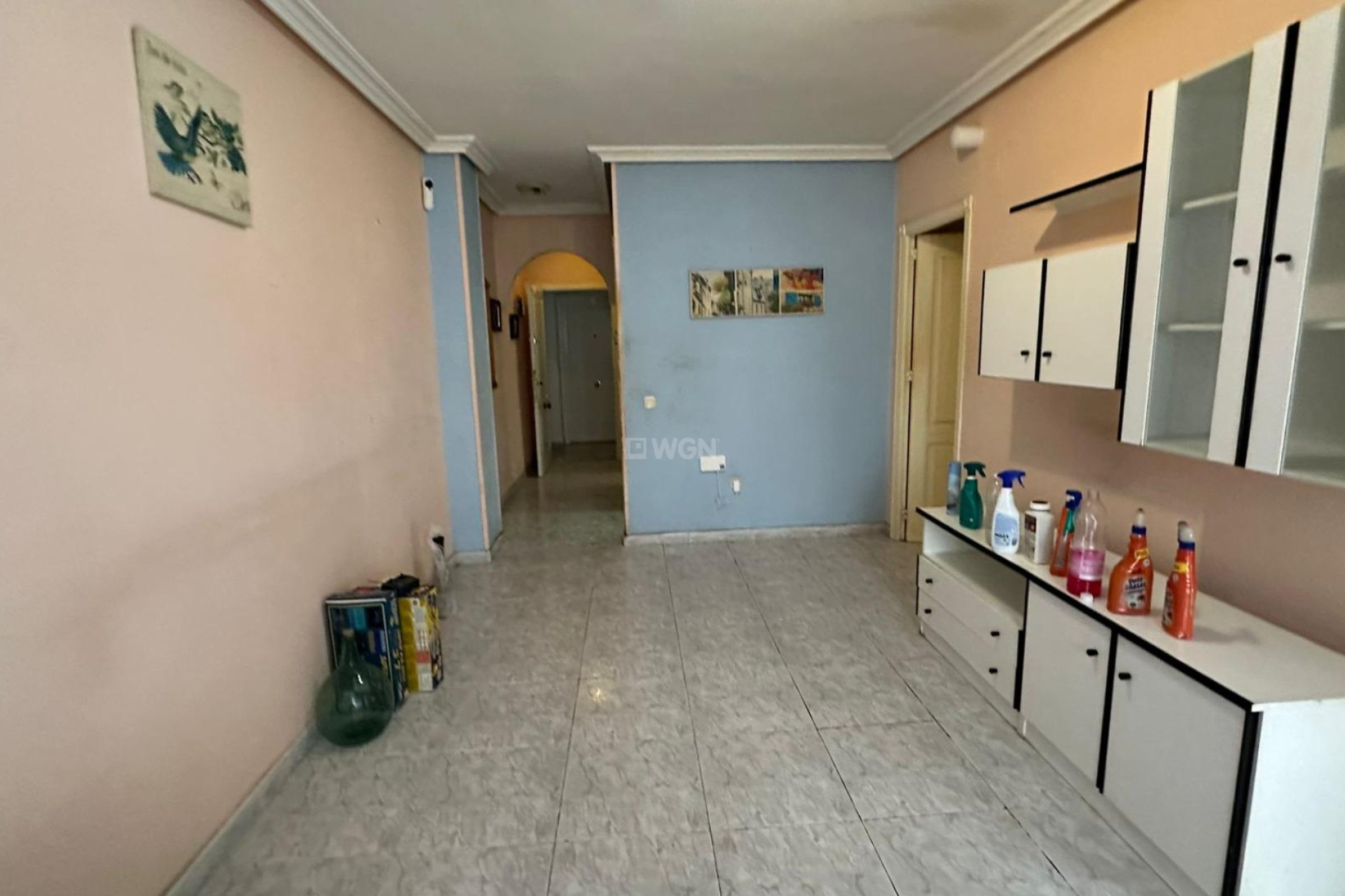 Odsprzedaż - Mieszkanie w bloku - Torrevieja - Estacion De Autobuses