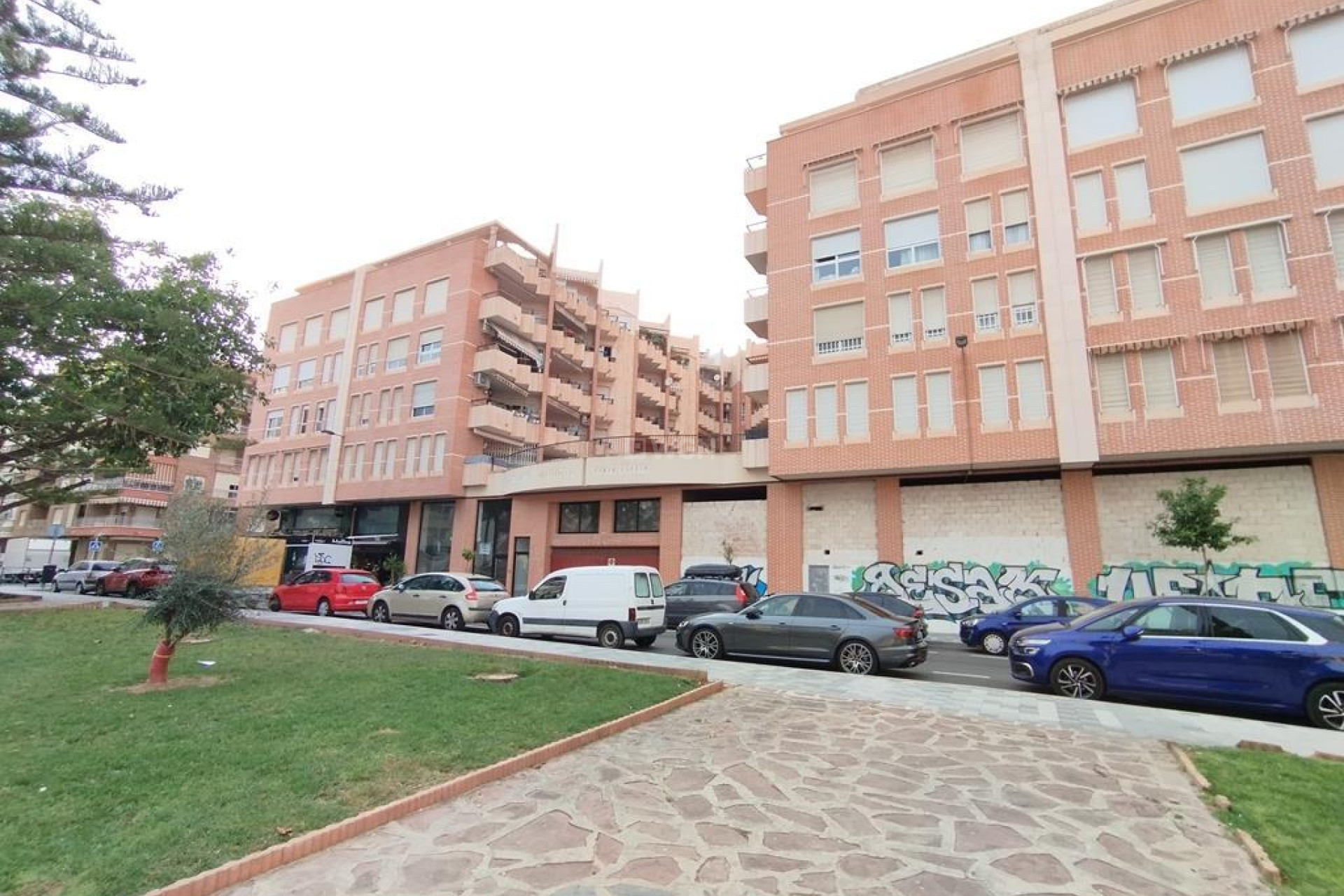 Odsprzedaż - Mieszkanie w bloku - Torrevieja - HABANERAS PLAZA SANTA MARIA