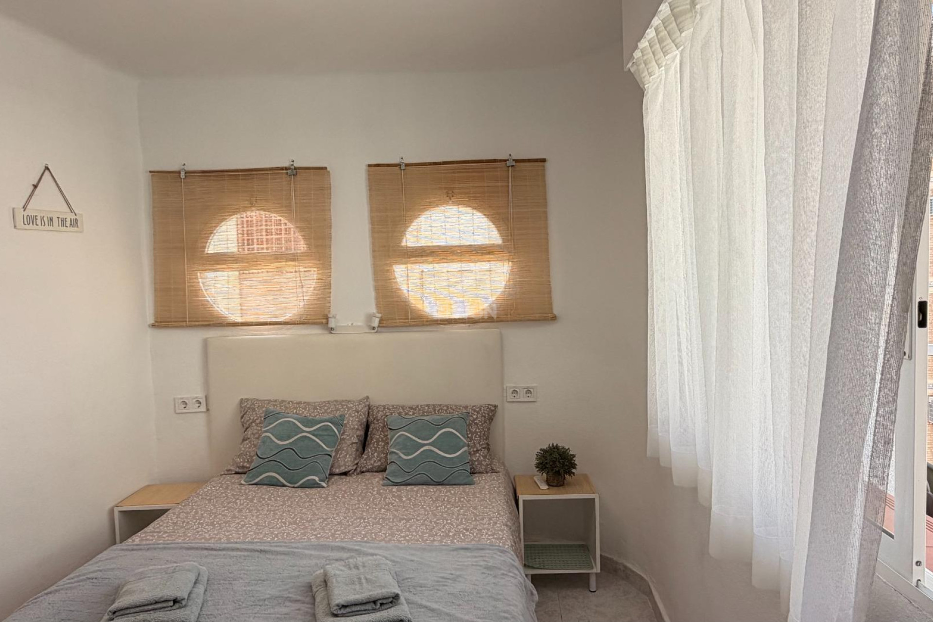 Odsprzedaż - Mieszkanie w bloku - Torrevieja - Habaneras