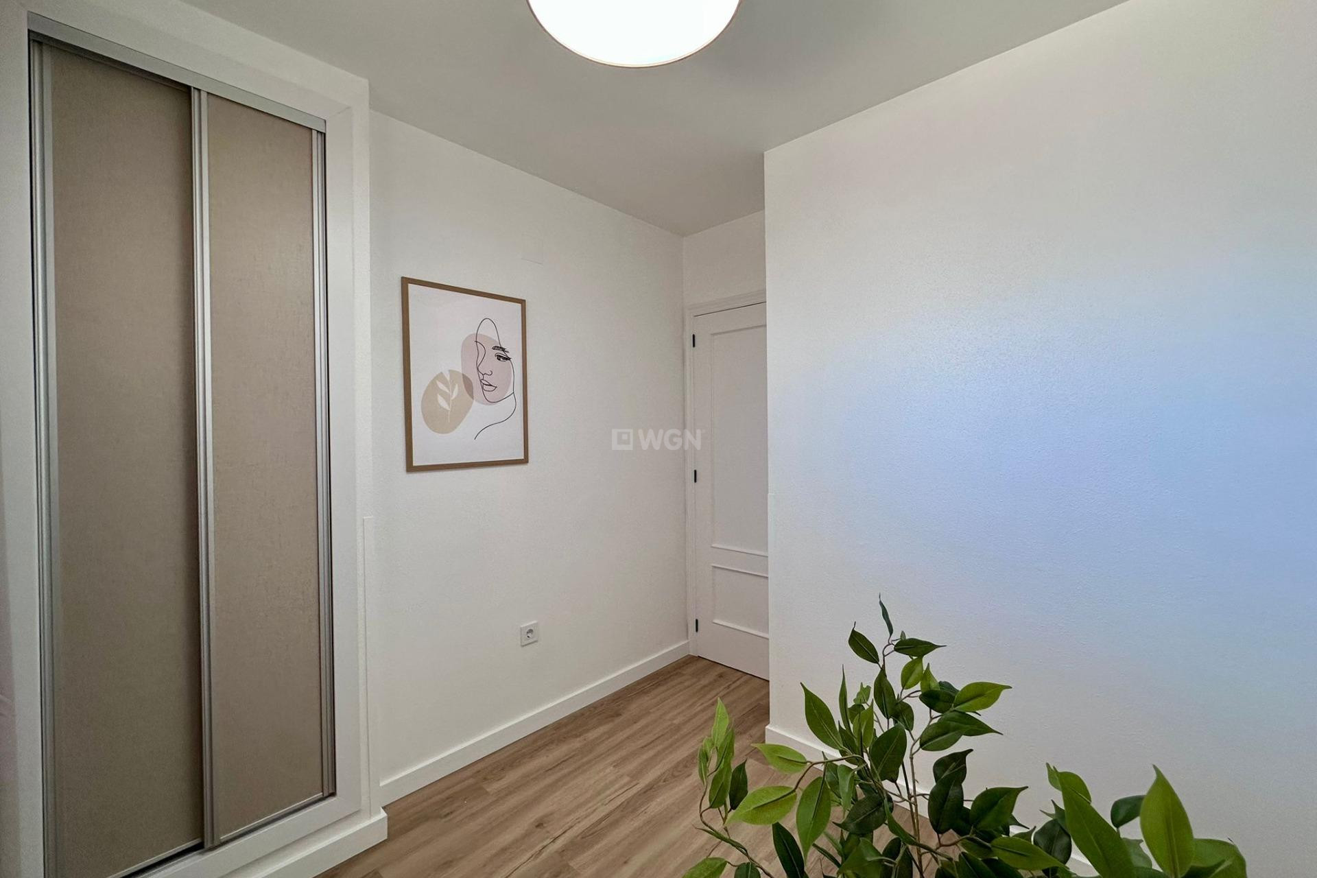 Odsprzedaż - Mieszkanie w bloku - Torrevieja - Habaneras