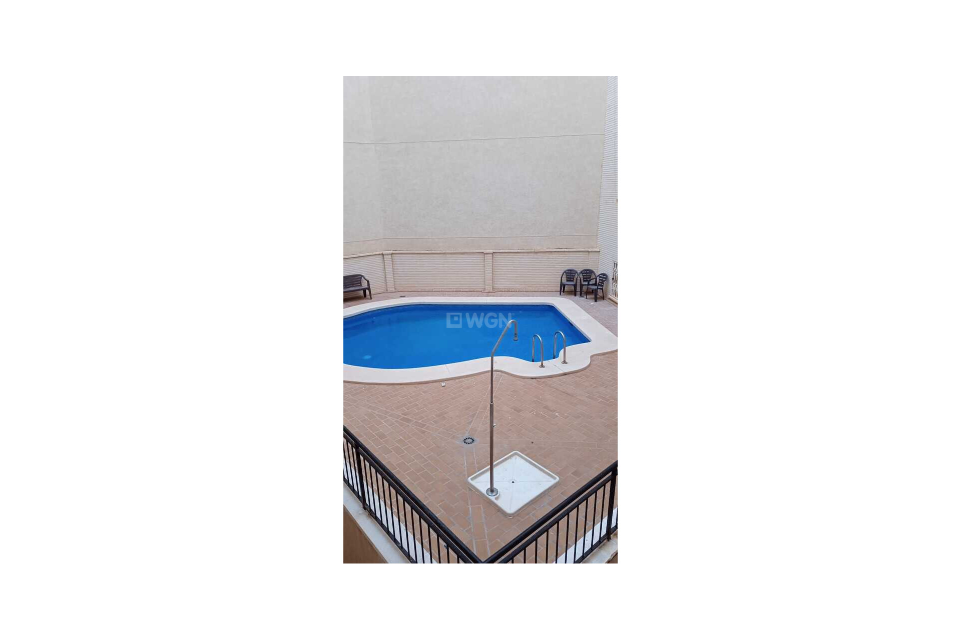 Odsprzedaż - Mieszkanie w bloku - Torrevieja - Habaneras