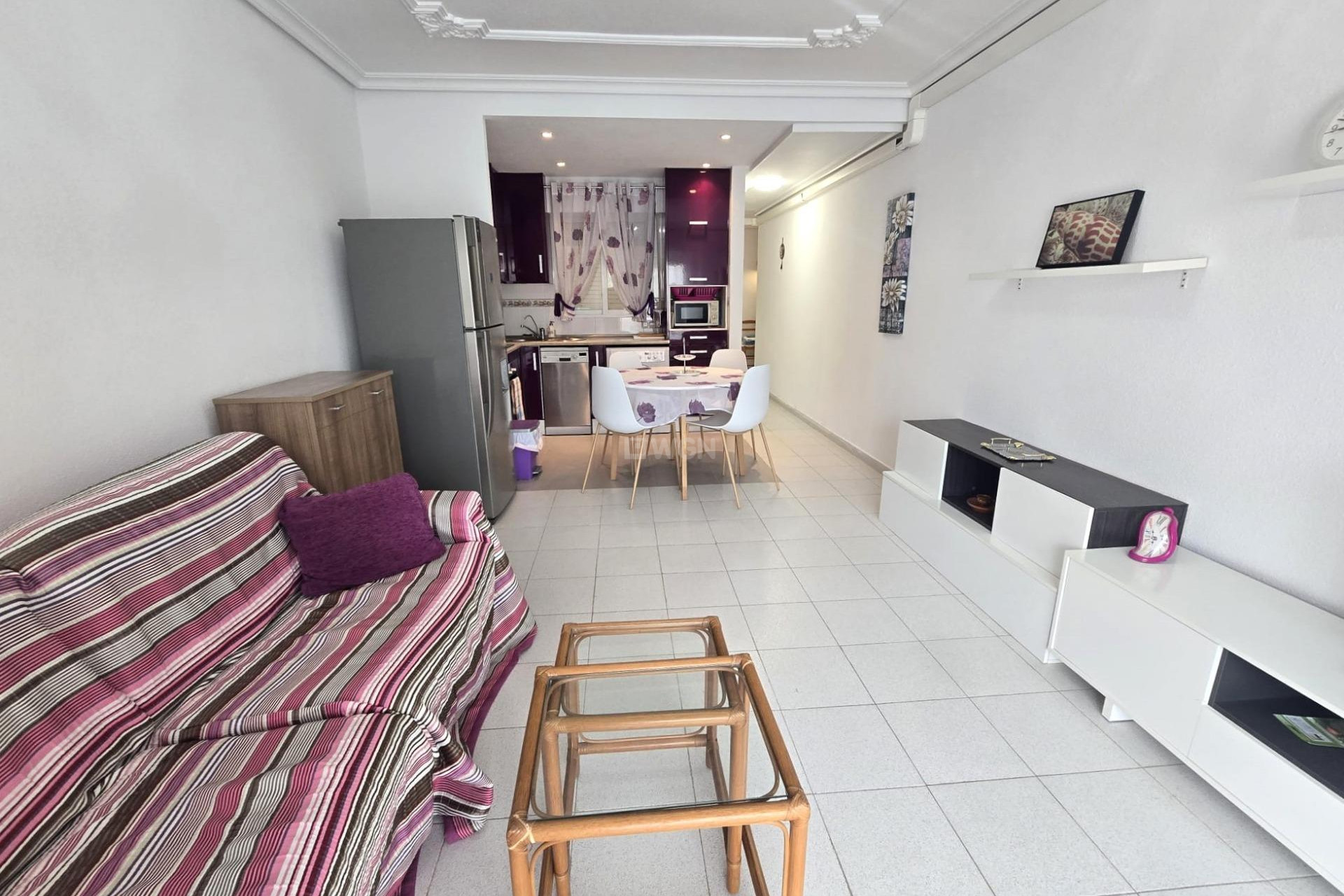 Odsprzedaż - Mieszkanie w bloku - Torrevieja - La Mata Pueblo