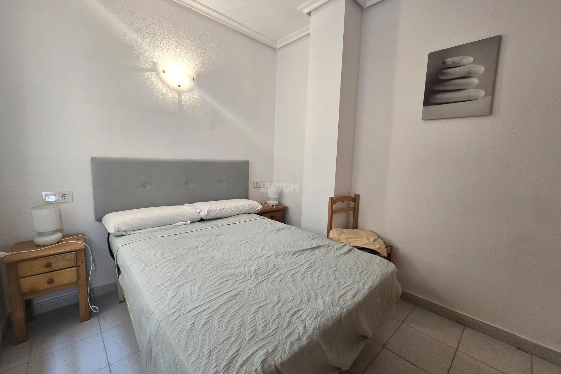 Odsprzedaż - Mieszkanie w bloku - Torrevieja - La Mata Pueblo