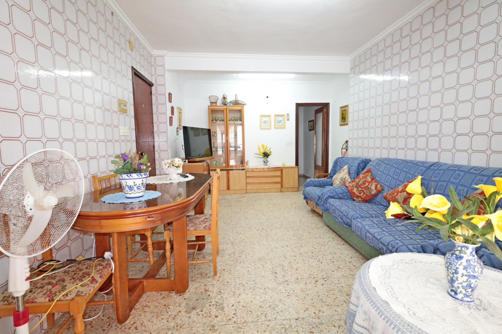 Odsprzedaż - Mieszkanie w bloku - Torrevieja - La Mata Pueblo