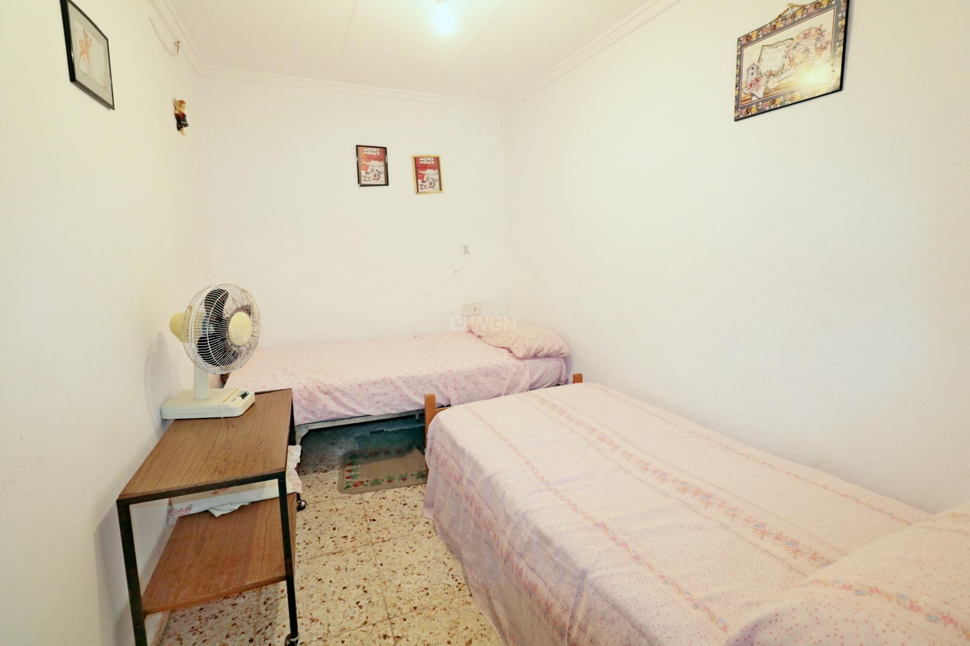 Odsprzedaż - Mieszkanie w bloku - Torrevieja - La Mata Pueblo