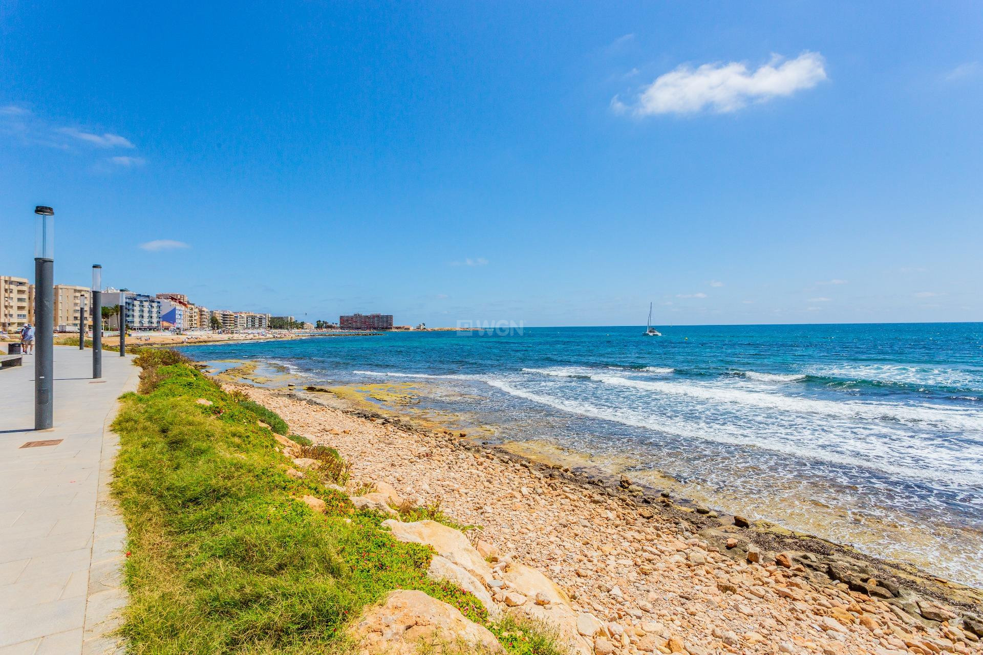 Odsprzedaż - Mieszkanie w bloku - Torrevieja - La Mata Pueblo