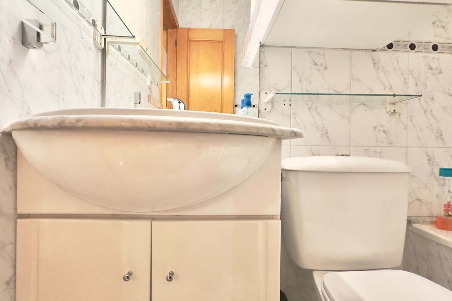 Odsprzedaż - Mieszkanie w bloku - Torrevieja - La Mata Pueblo