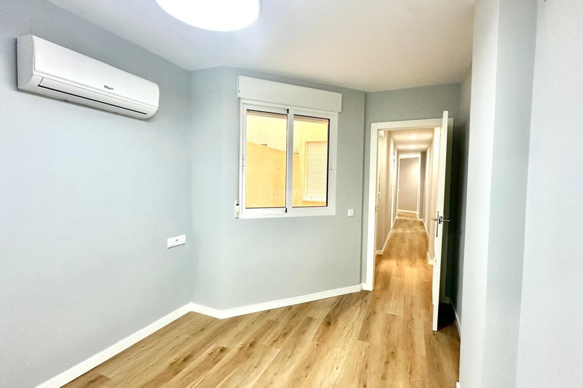 Odsprzedaż - Mieszkanie w bloku - Torrevieja - La Mata Pueblo