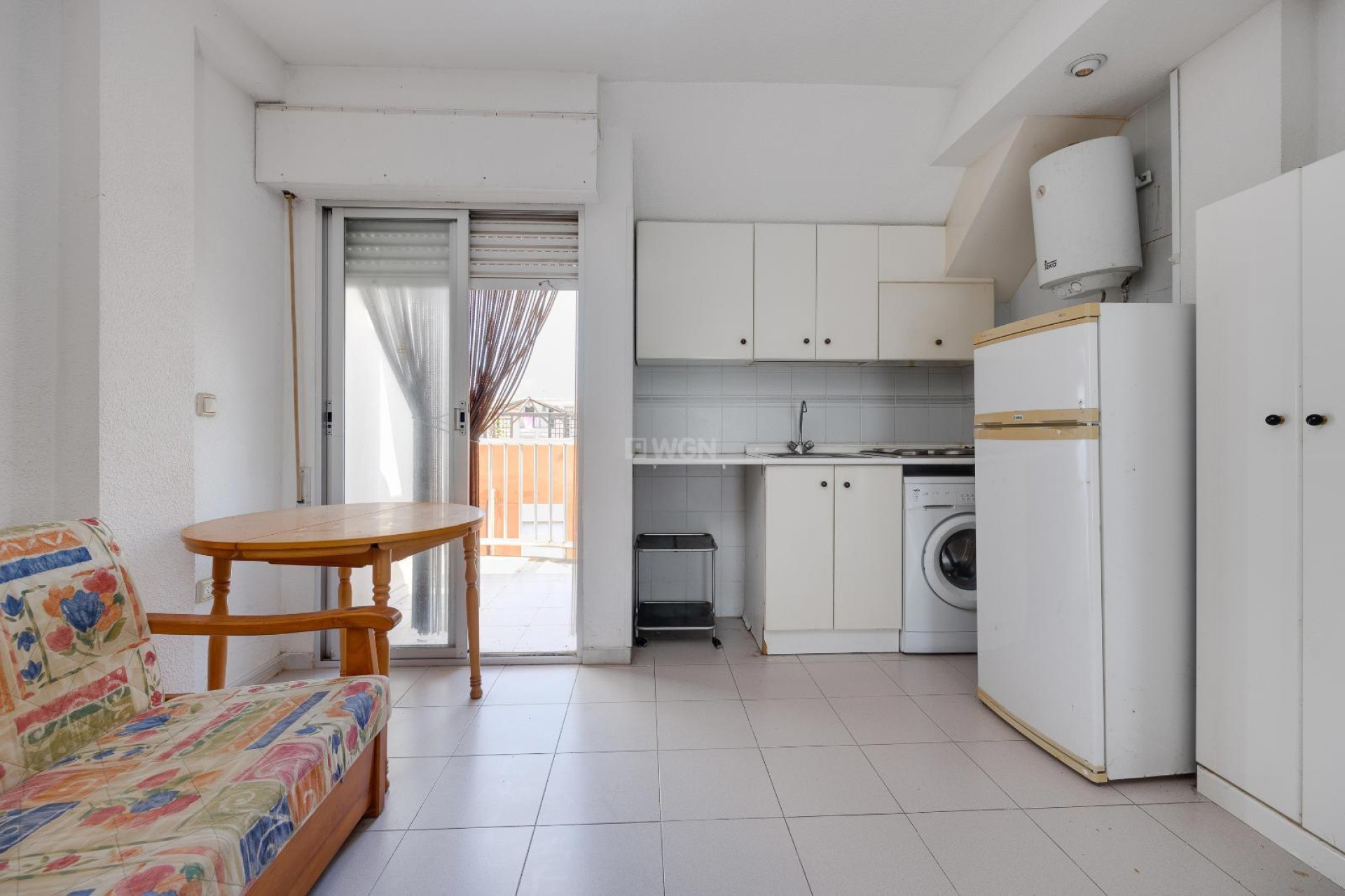 Odsprzedaż - Mieszkanie w bloku - Torrevieja - La Mata Pueblo