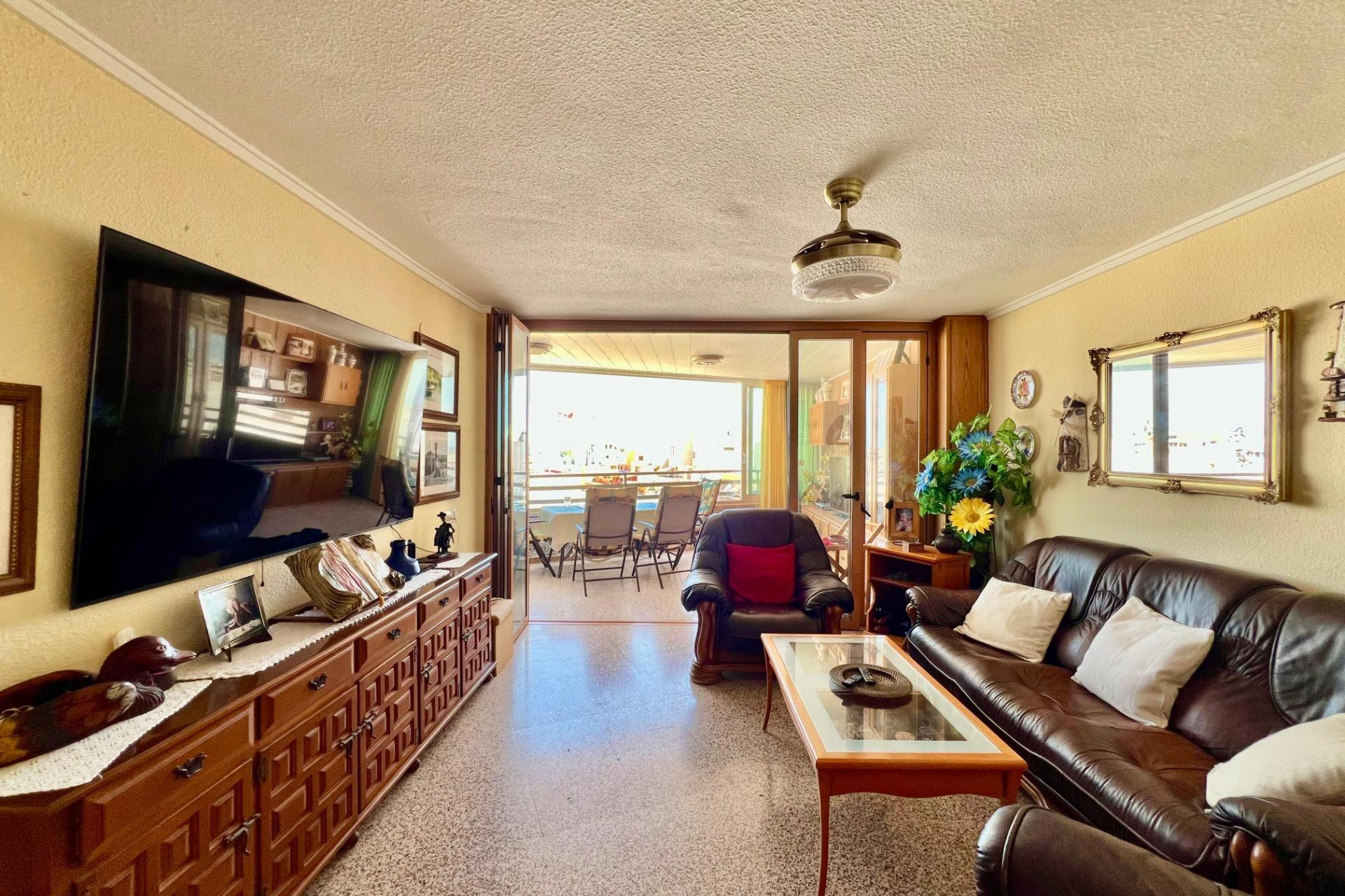 Odsprzedaż - Mieszkanie w bloku - Torrevieja - La Mata