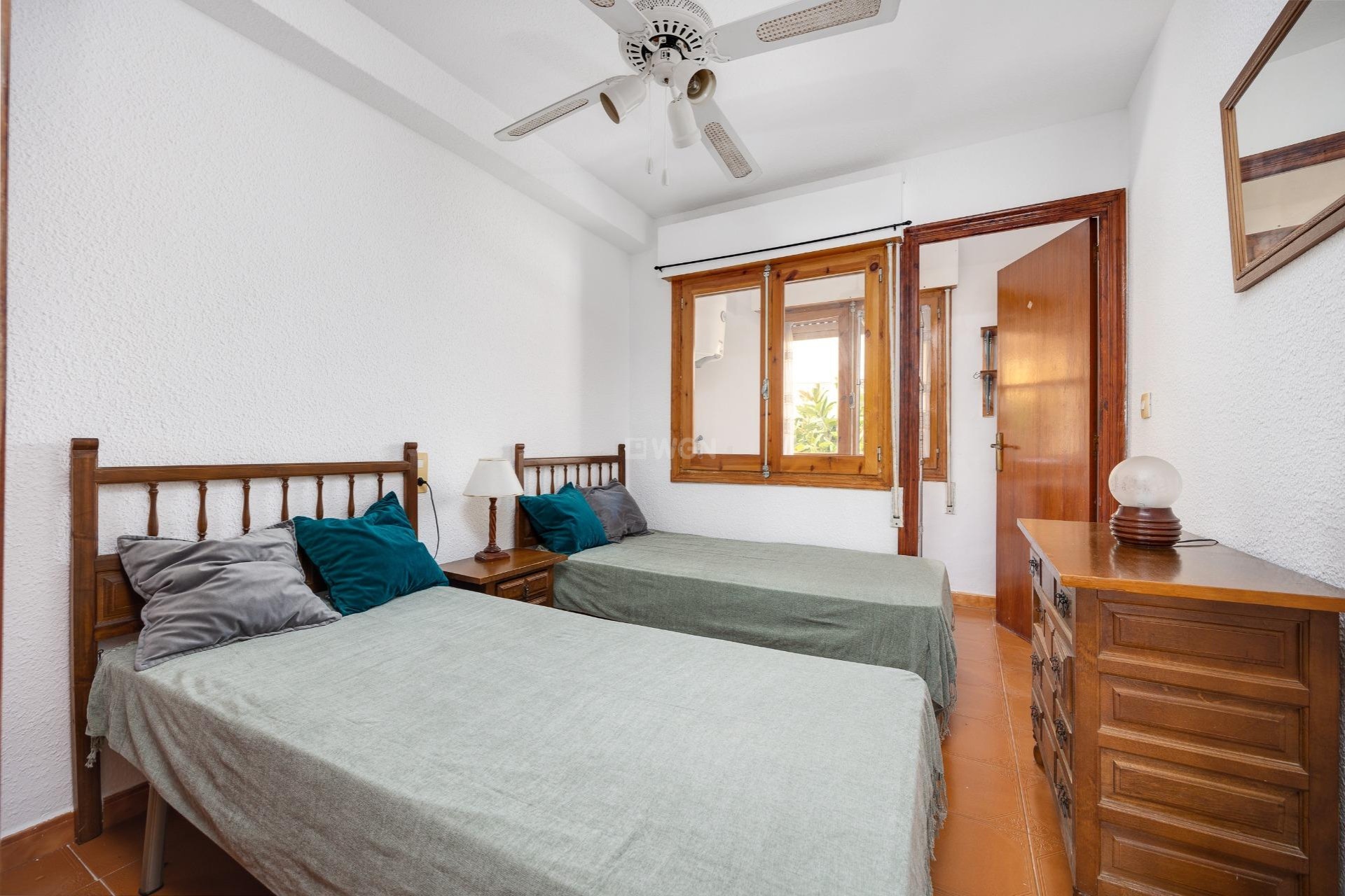 Odsprzedaż - Mieszkanie w bloku - Torrevieja - La Mata