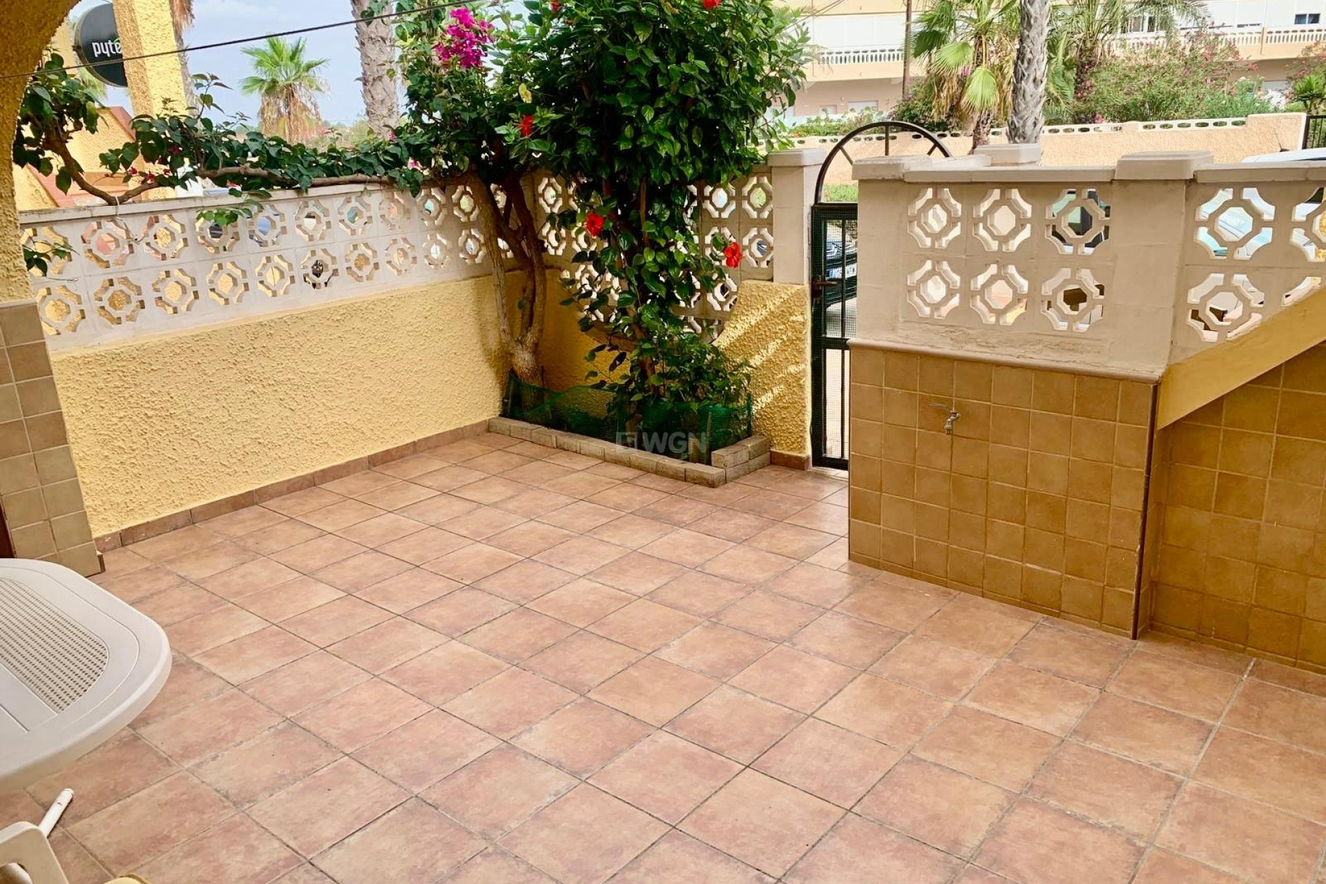 Odsprzedaż - Mieszkanie w bloku - Torrevieja - La Mata