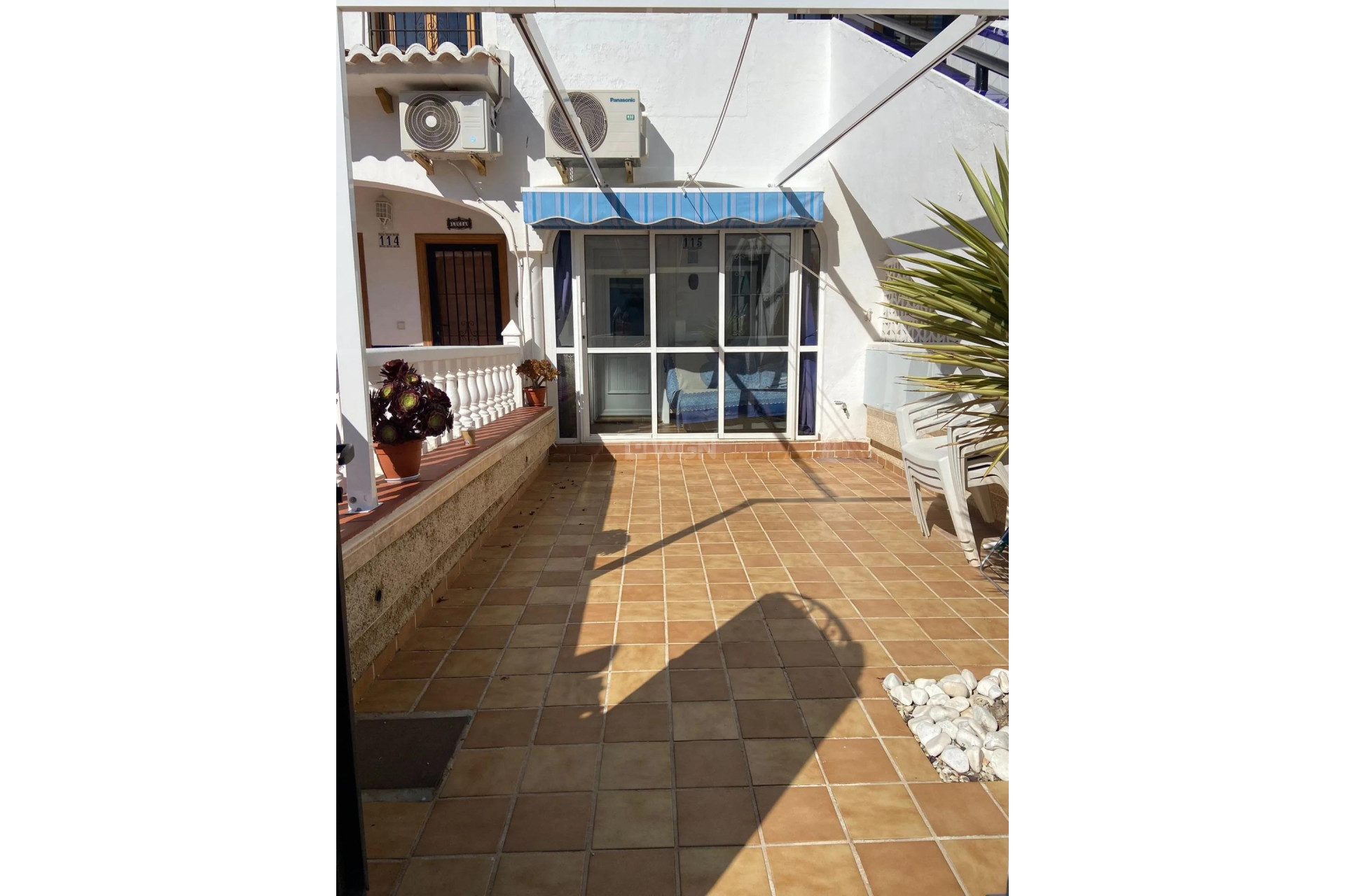 Odsprzedaż - Mieszkanie w bloku - Torrevieja - La Mata