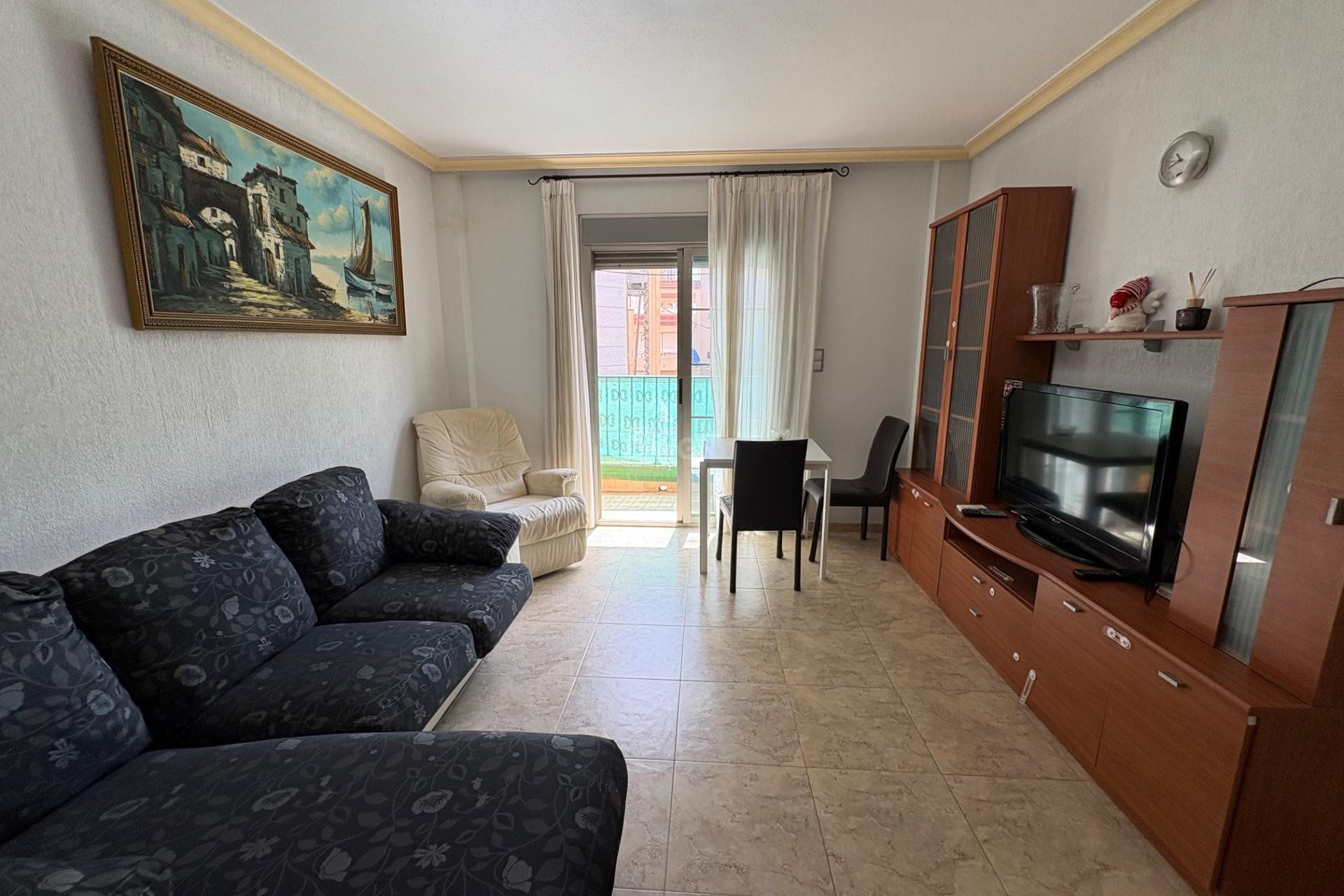 Odsprzedaż - Mieszkanie w bloku - Torrevieja - La Mata
