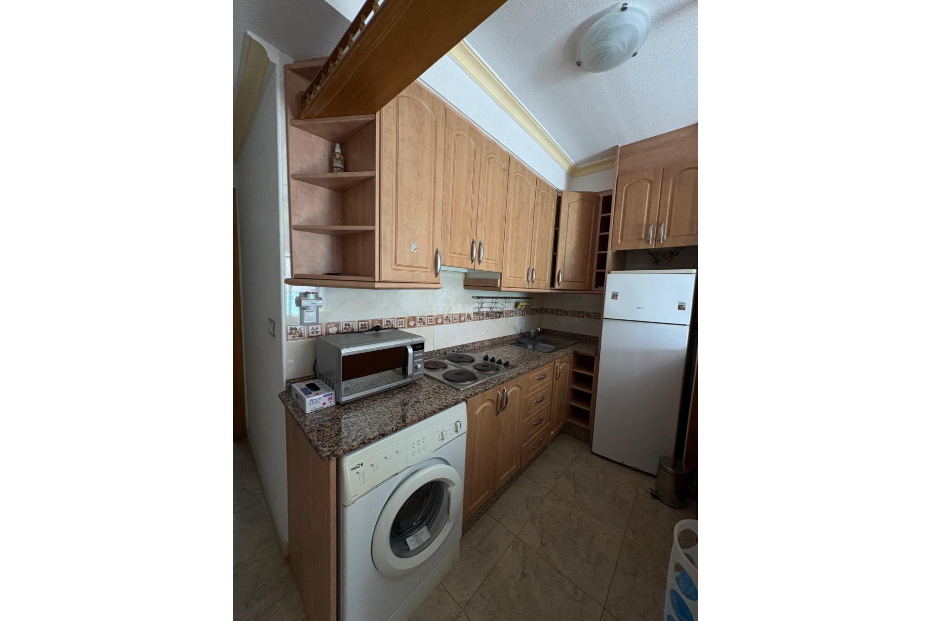 Odsprzedaż - Mieszkanie w bloku - Torrevieja - La Mata