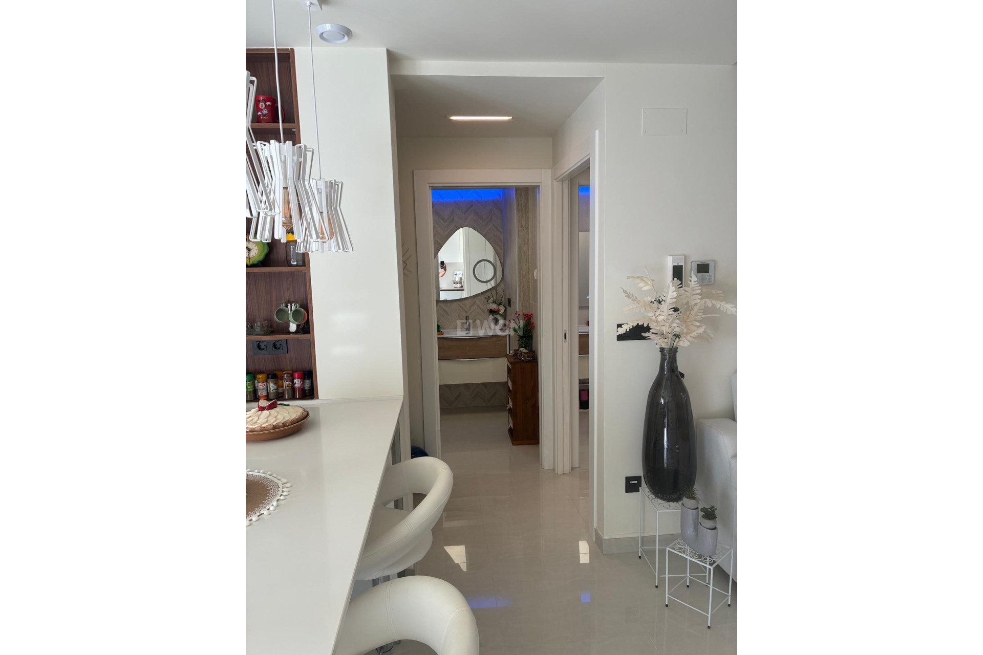Odsprzedaż - Mieszkanie w bloku - Torrevieja - Los Balcones