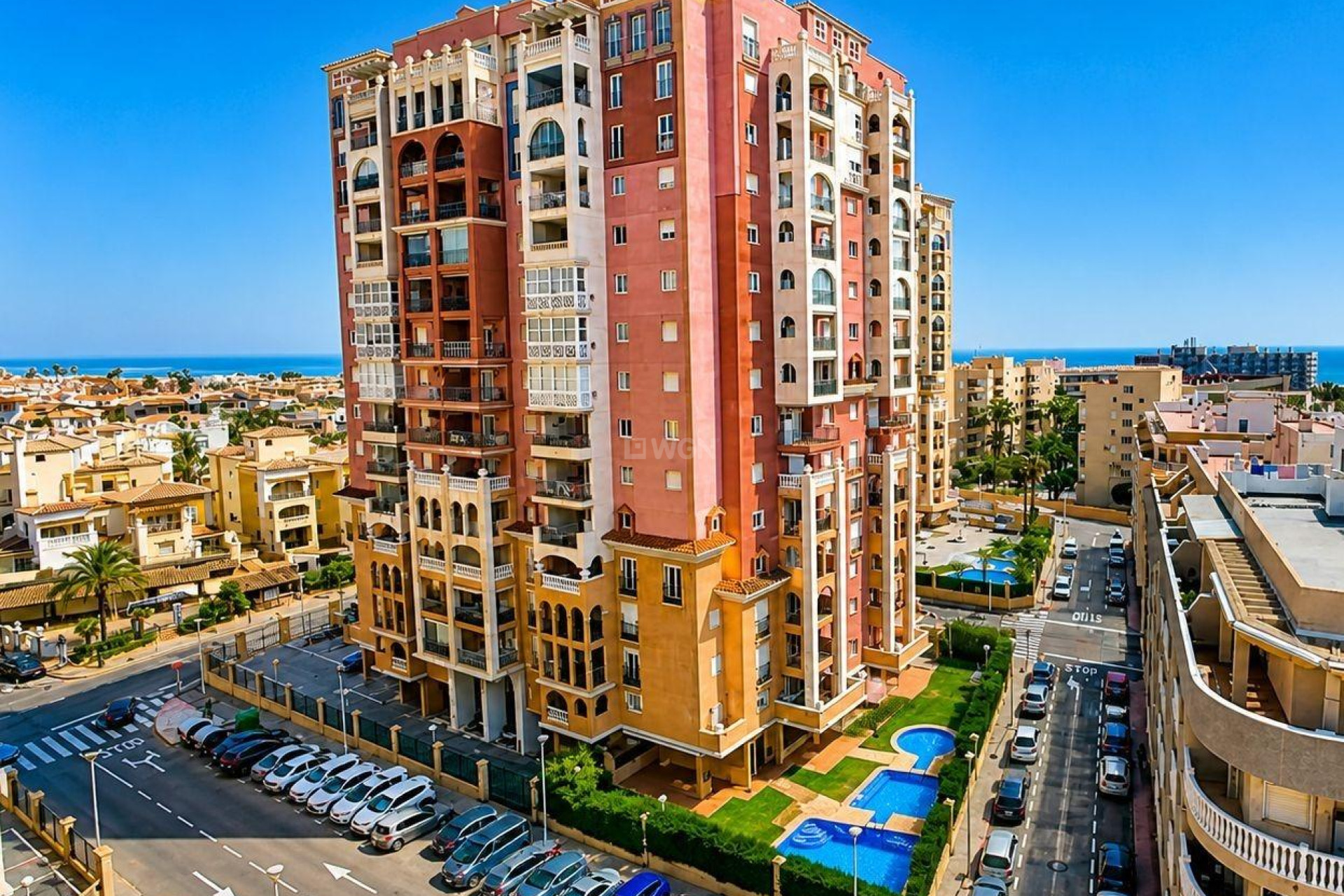 Odsprzedaż - Mieszkanie w bloku - Torrevieja - Los Frutales
