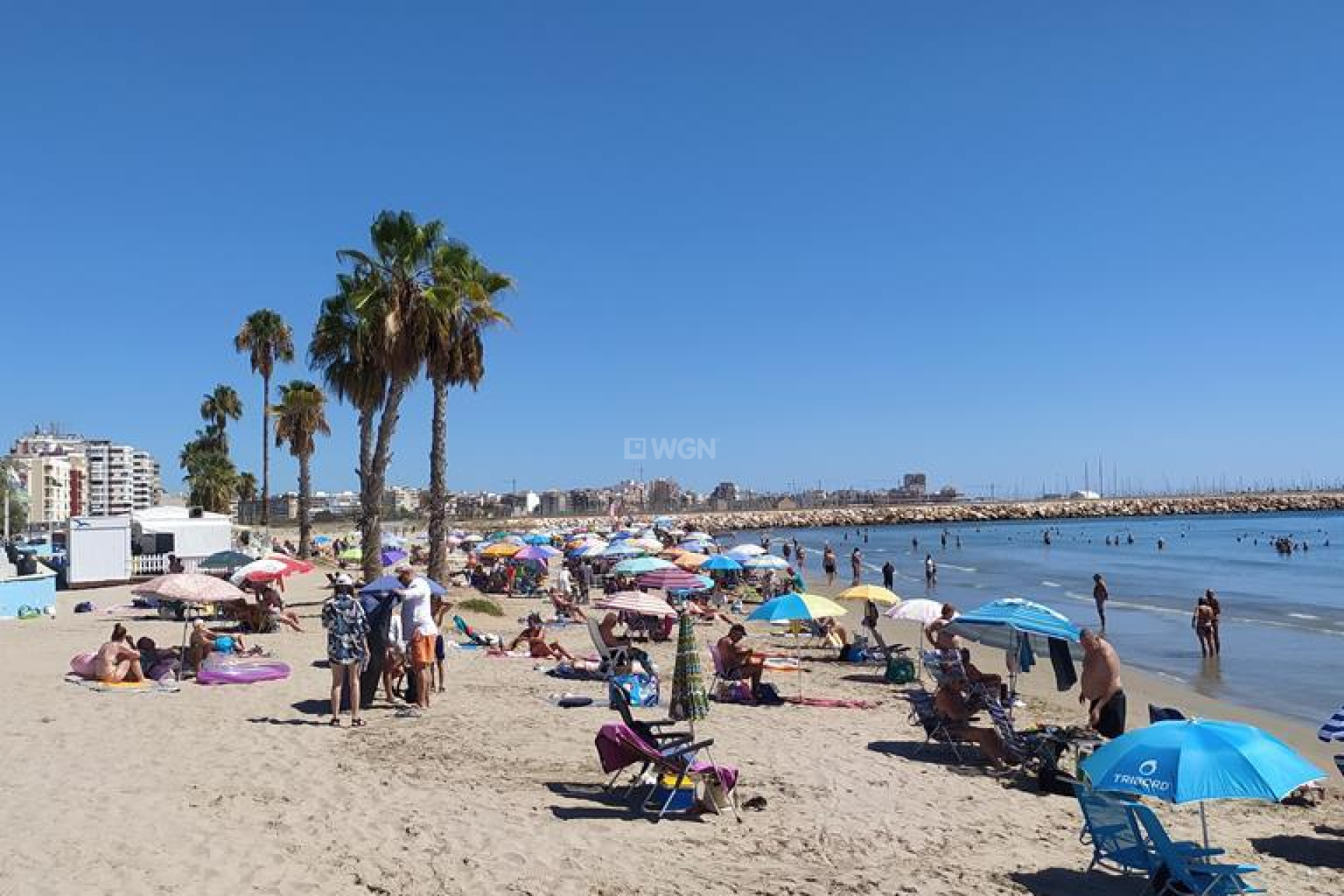 Odsprzedaż - Mieszkanie w bloku - Torrevieja - LOS NAUFRAGOS PLAYA