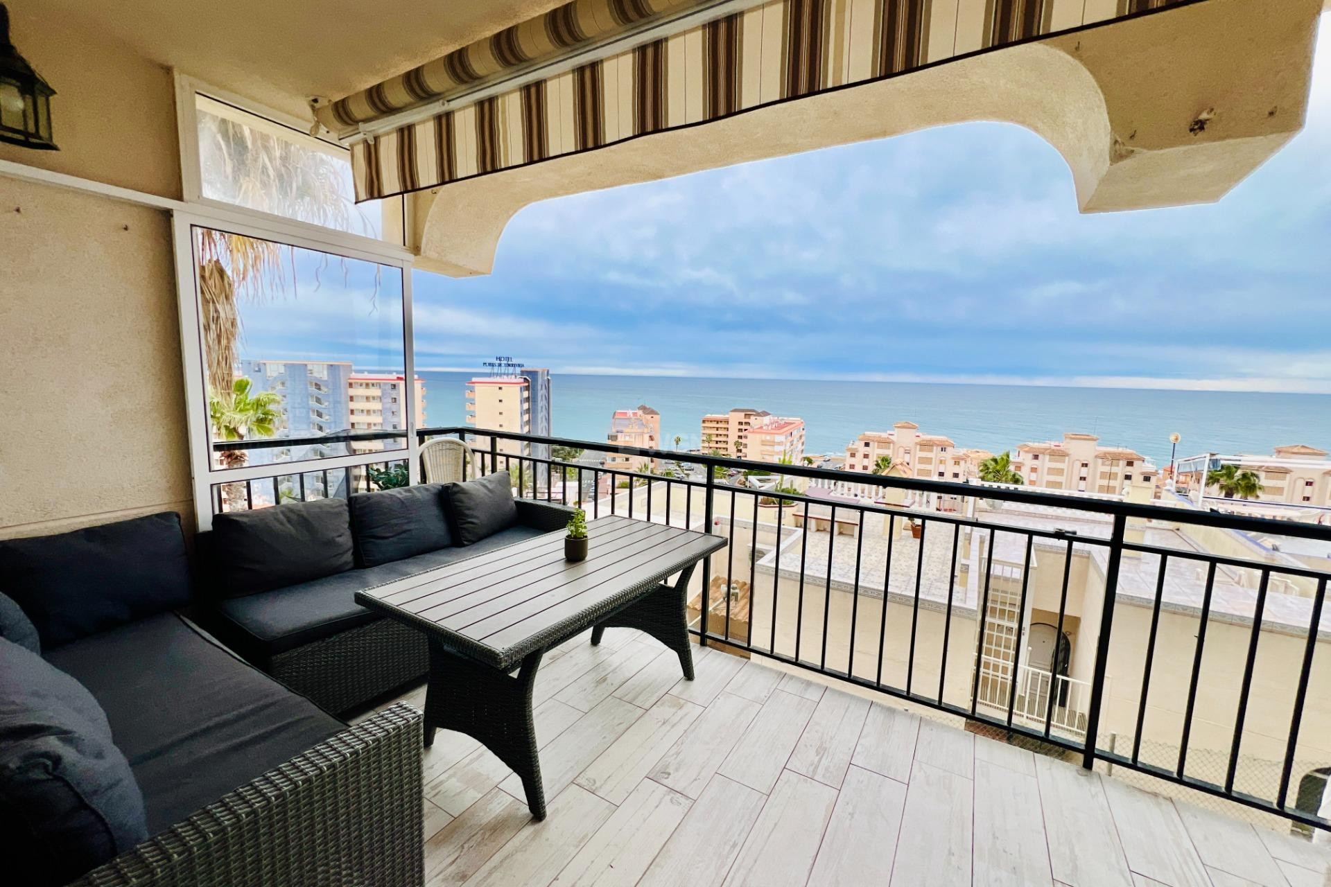 Odsprzedaż - Mieszkanie w bloku - Torrevieja - Miramar - Torre Del Moro