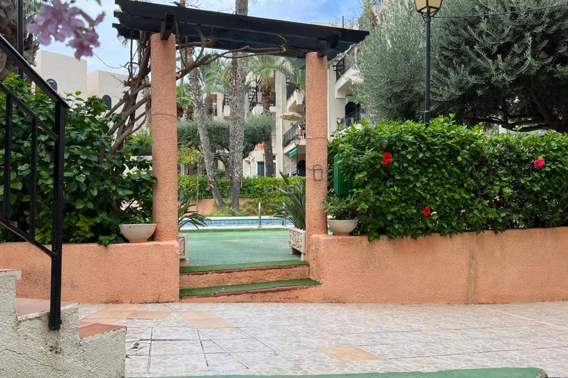 Odsprzedaż - Mieszkanie w bloku - Torrevieja - Miramar - Torre Del Moro