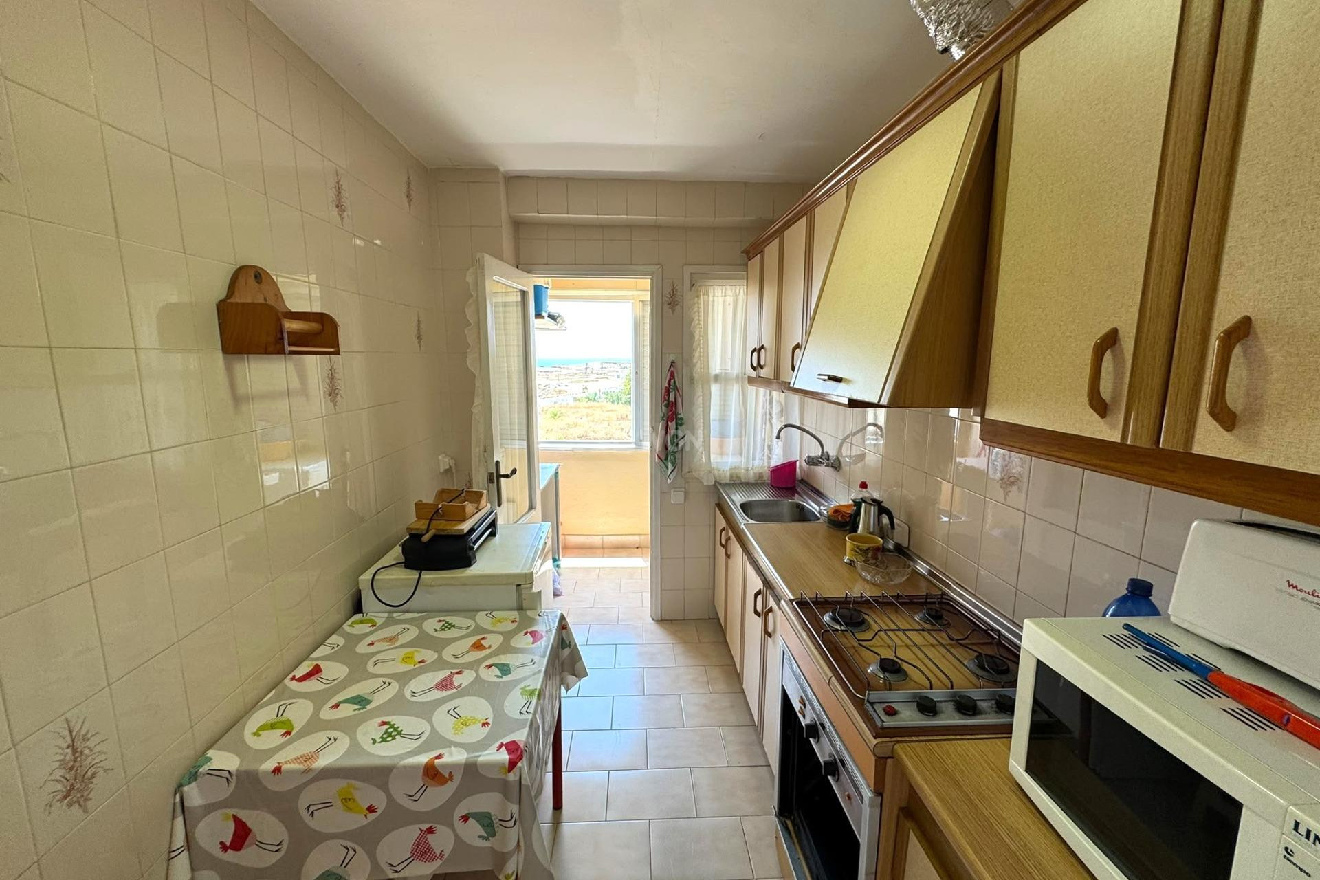 Odsprzedaż - Mieszkanie w bloku - Torrevieja - Miramar - Torre Del Moro