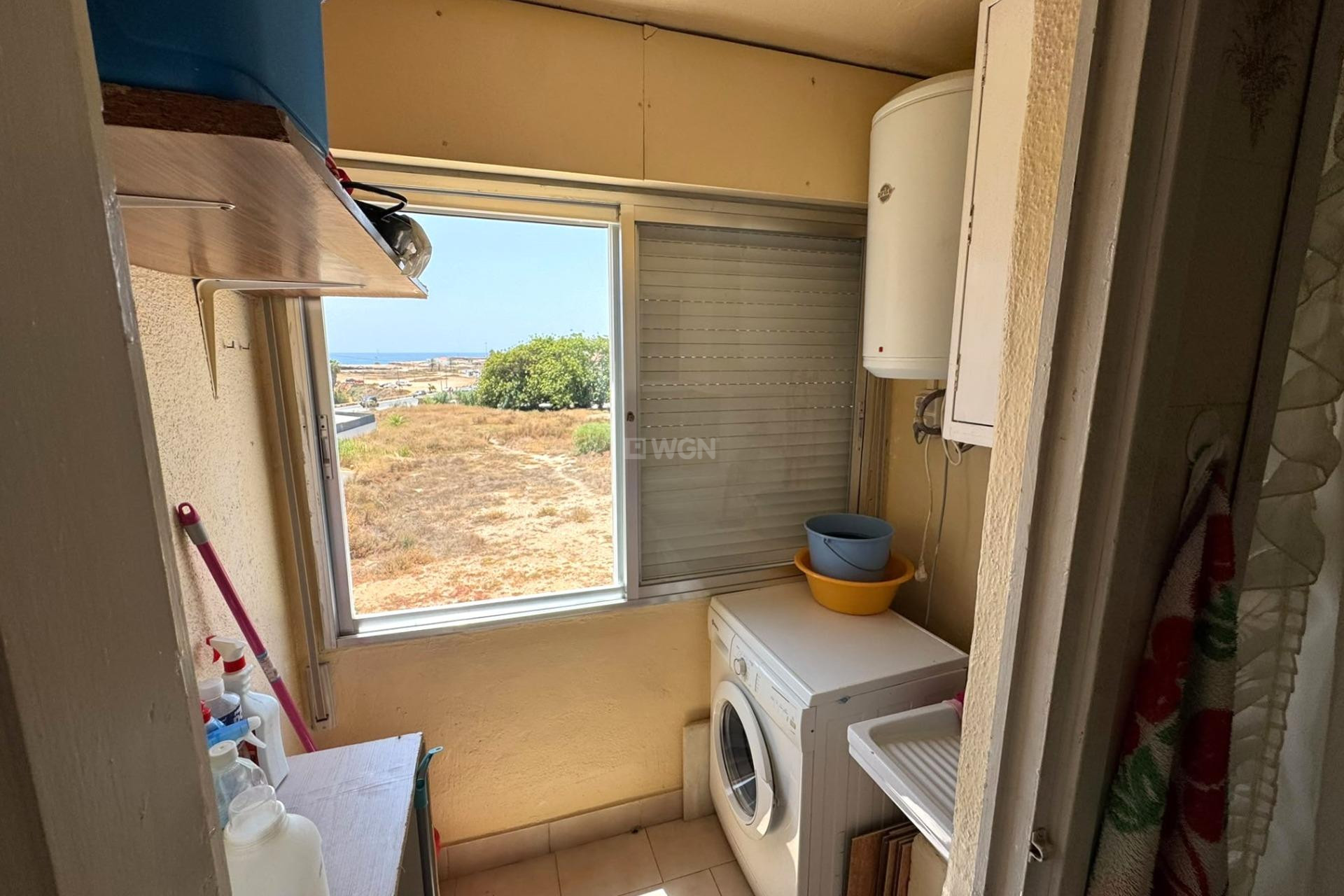 Odsprzedaż - Mieszkanie w bloku - Torrevieja - Miramar - Torre Del Moro