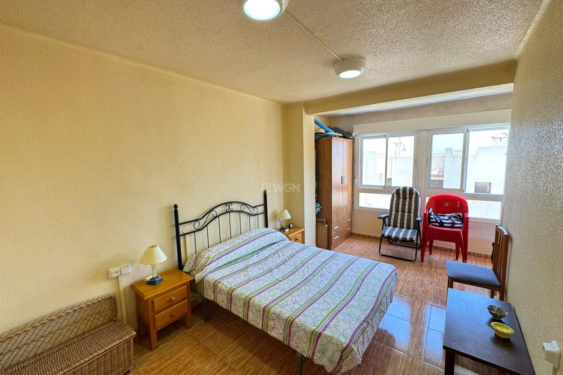 Odsprzedaż - Mieszkanie w bloku - Torrevieja - Miramar - Torre Del Moro