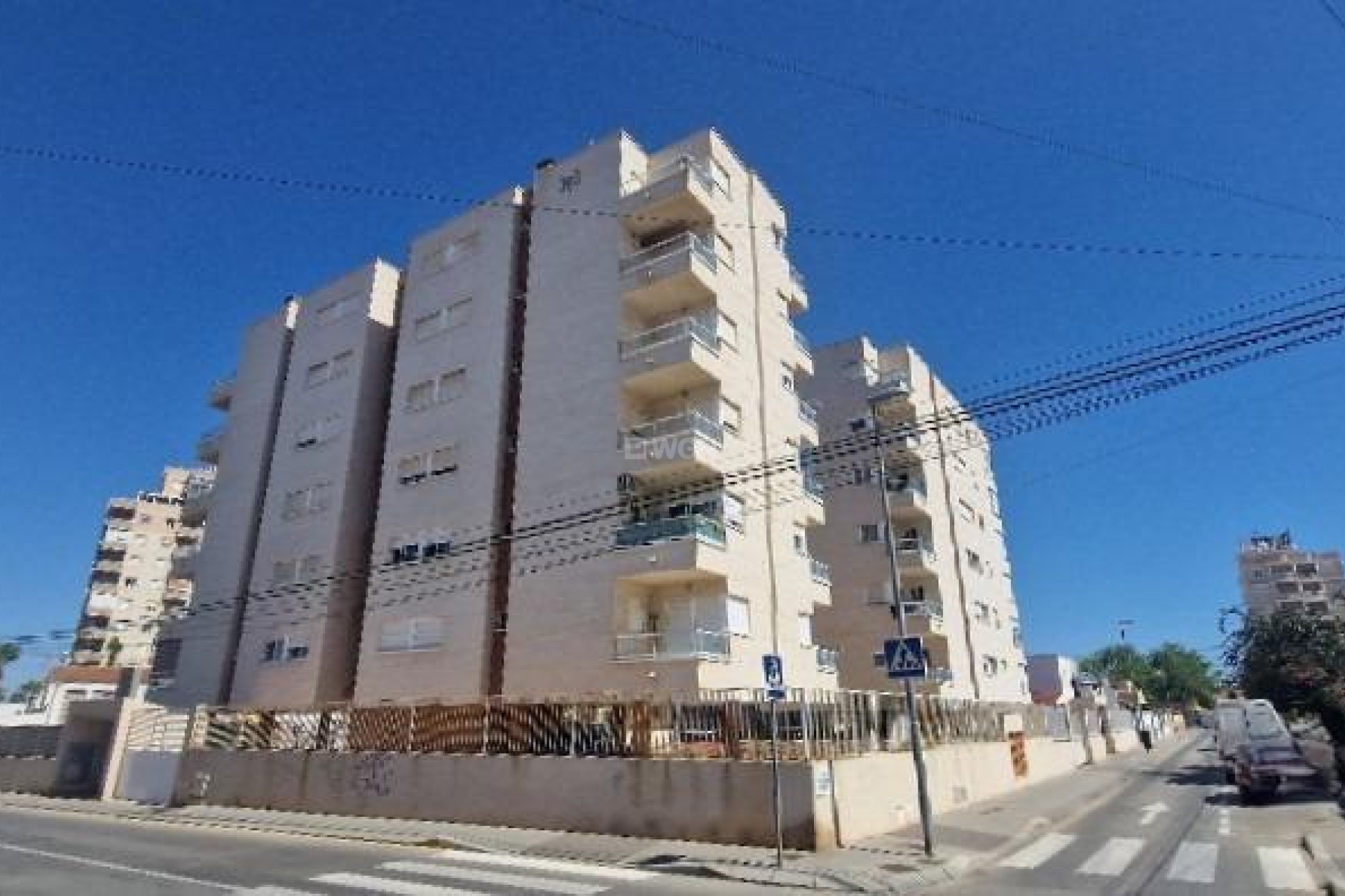 Odsprzedaż - Mieszkanie w bloku - Torrevieja - Nueva Torrevieja