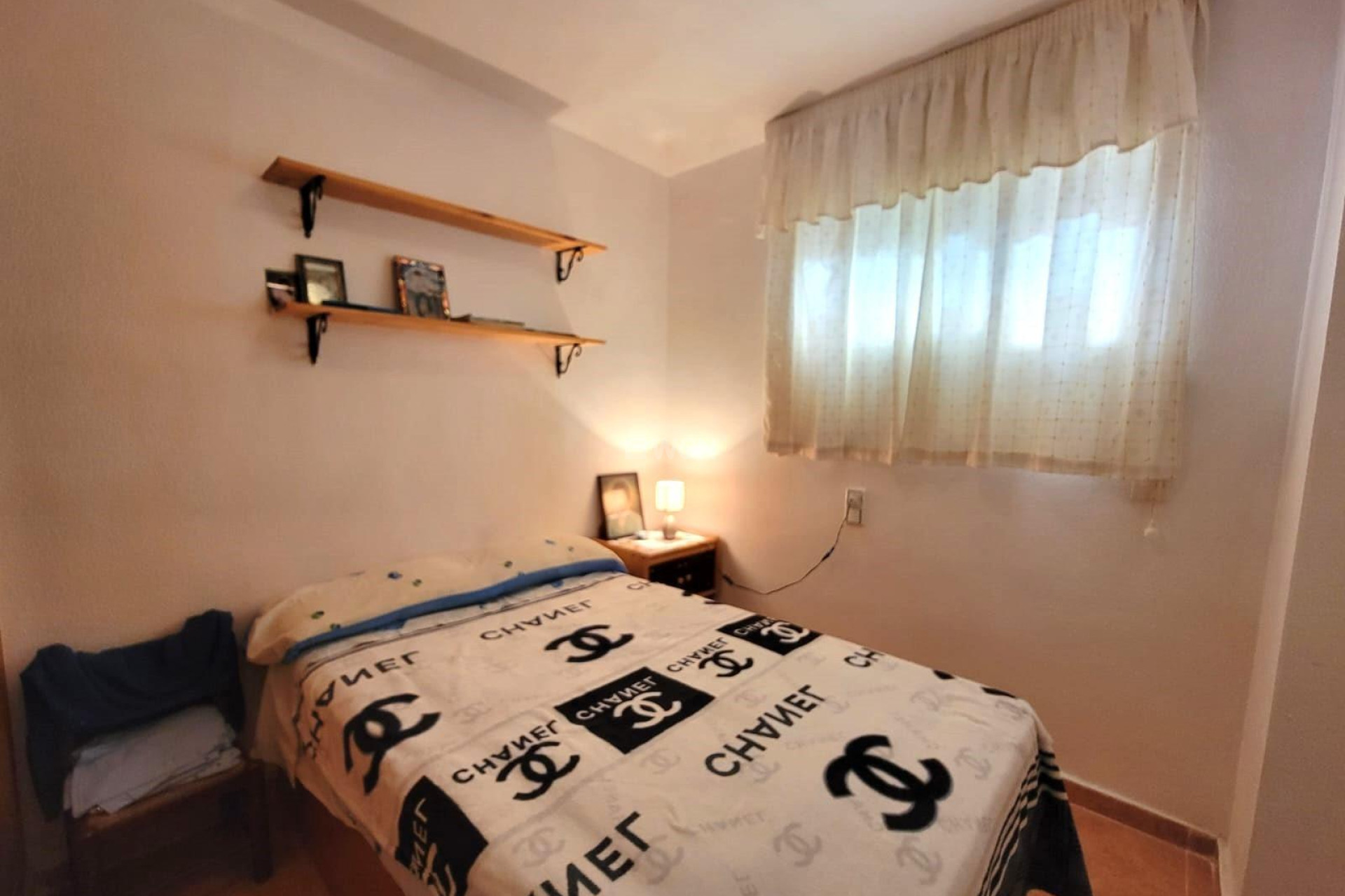 Odsprzedaż - Mieszkanie w bloku - Torrevieja - Nueva Torrevieja