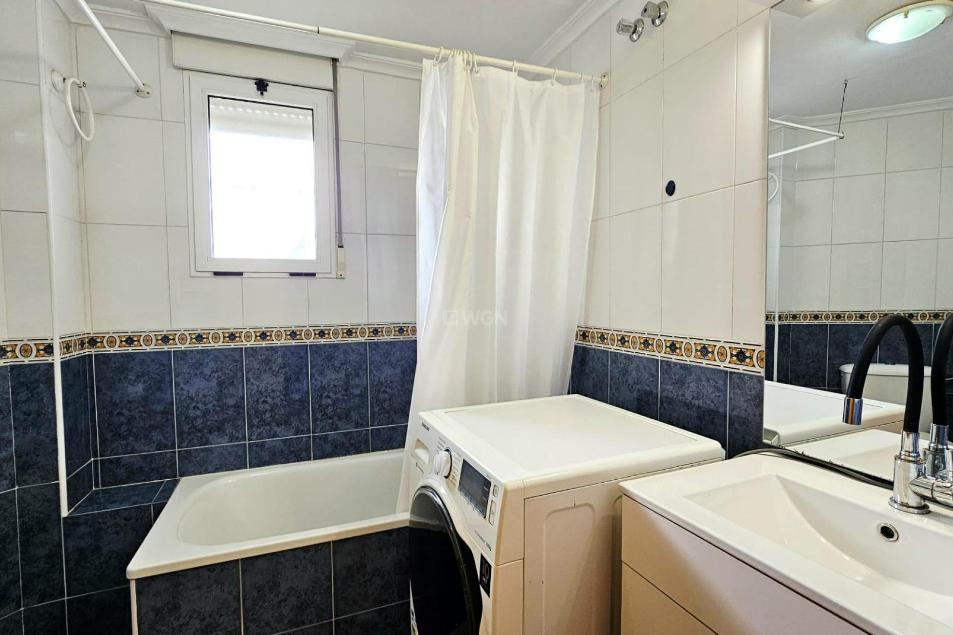 Odsprzedaż - Mieszkanie w bloku - Torrevieja - Nueva Torrevieja
