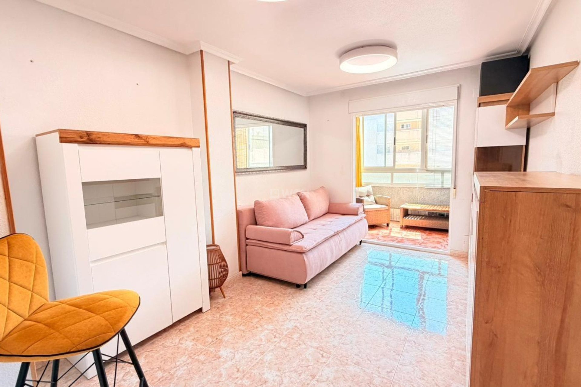 Odsprzedaż - Mieszkanie w bloku - Torrevieja - Nueva Torrevieja