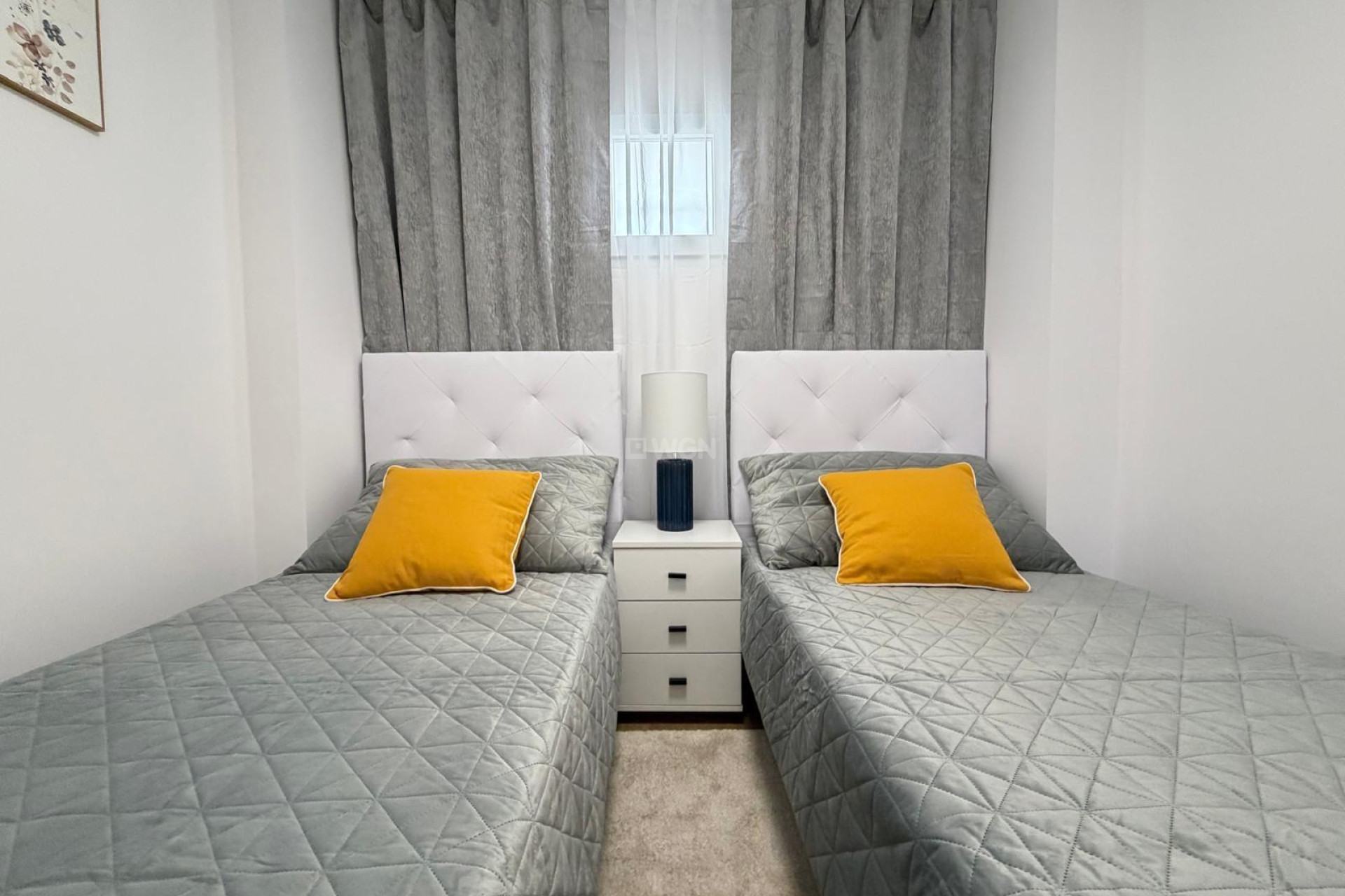 Odsprzedaż - Mieszkanie w bloku - Torrevieja - Nueva Torrevieja