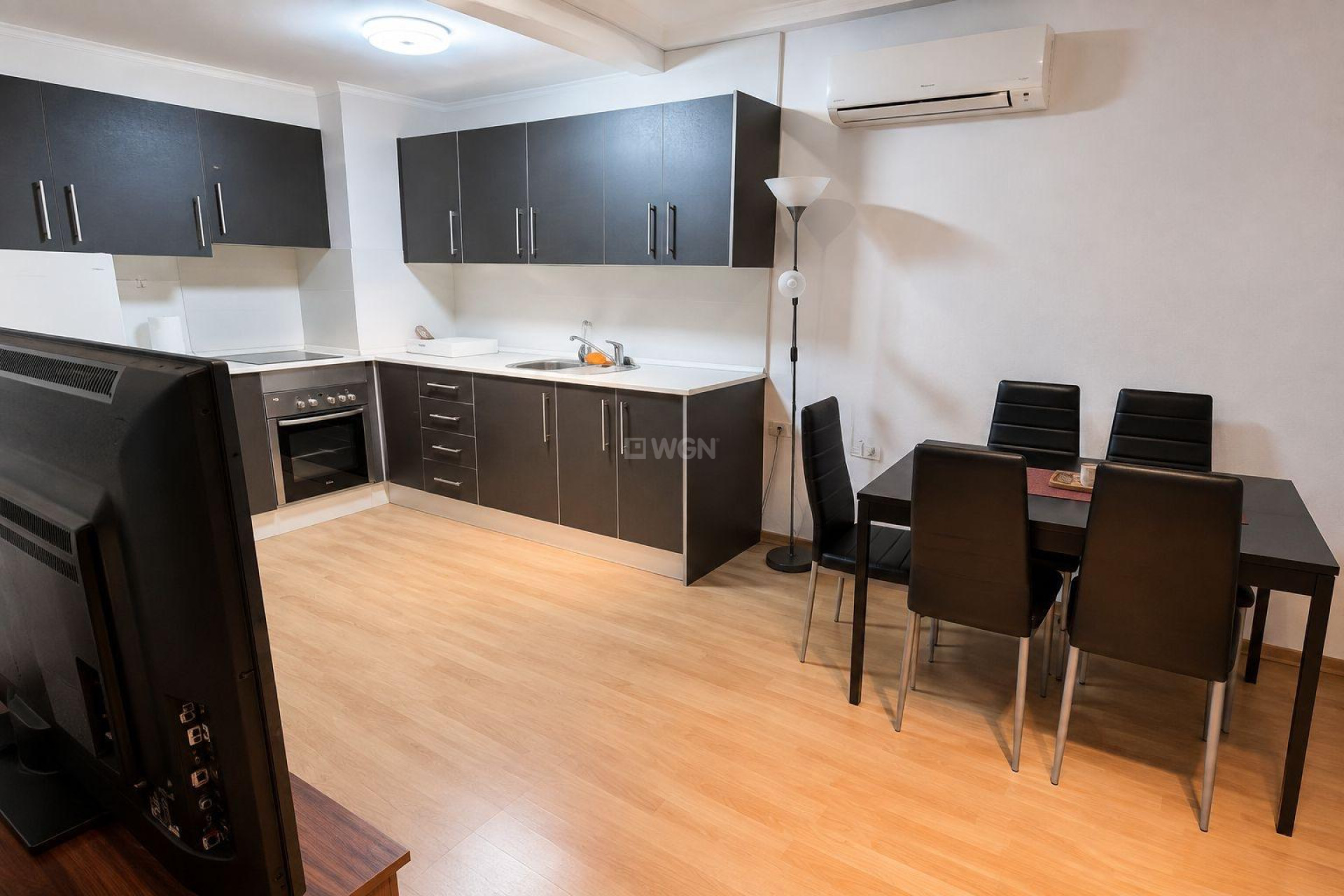 Odsprzedaż - Mieszkanie w bloku - Torrevieja - Nueva Torrevieja