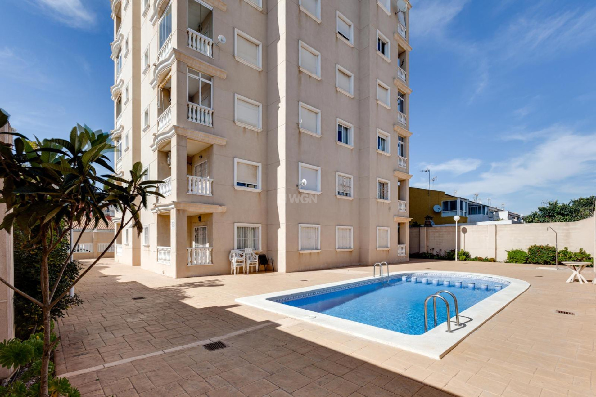 Odsprzedaż - Mieszkanie w bloku - Torrevieja - Nueva Torrevieja