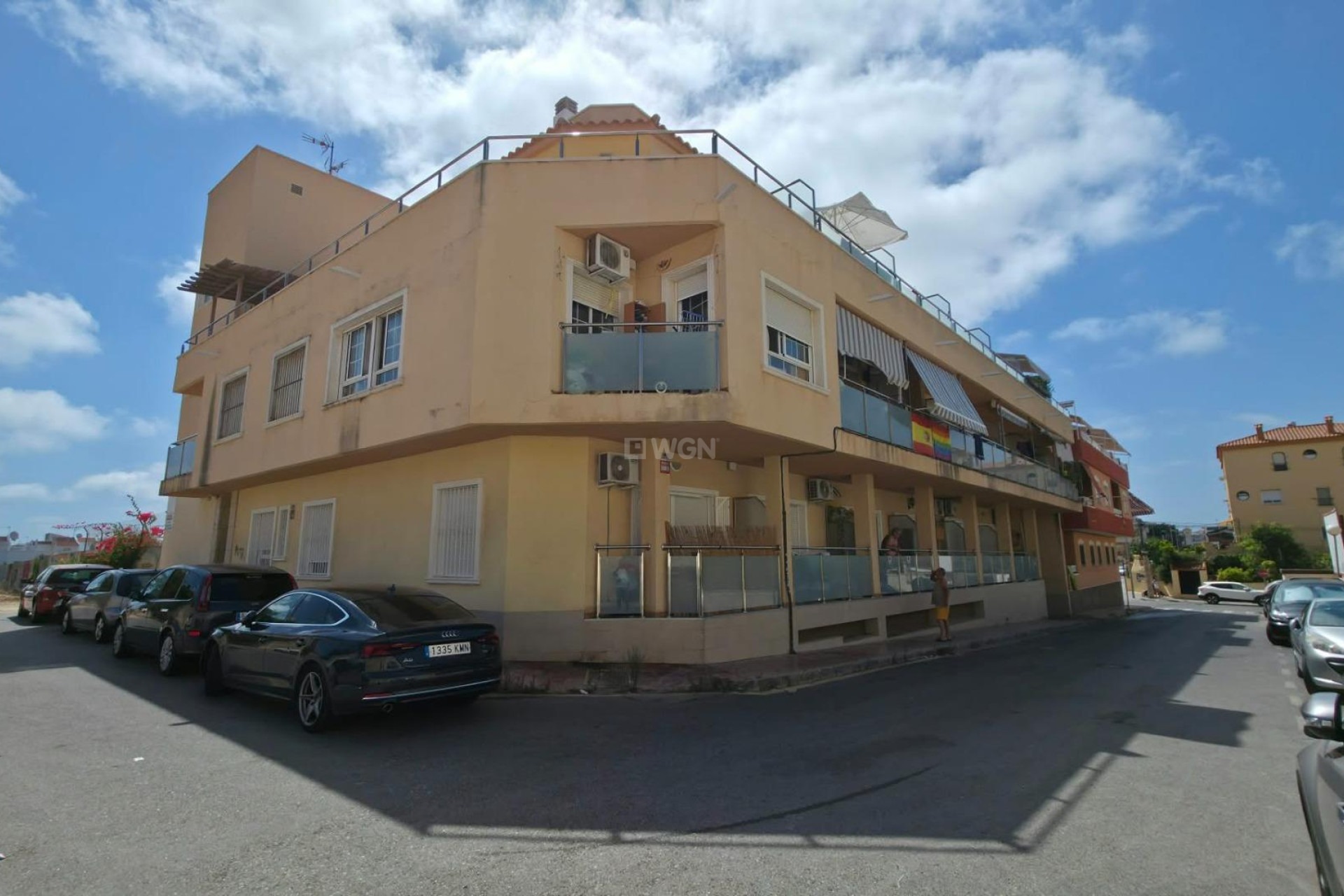 Odsprzedaż - Mieszkanie w bloku - Torrevieja - Nueva Torrevieja