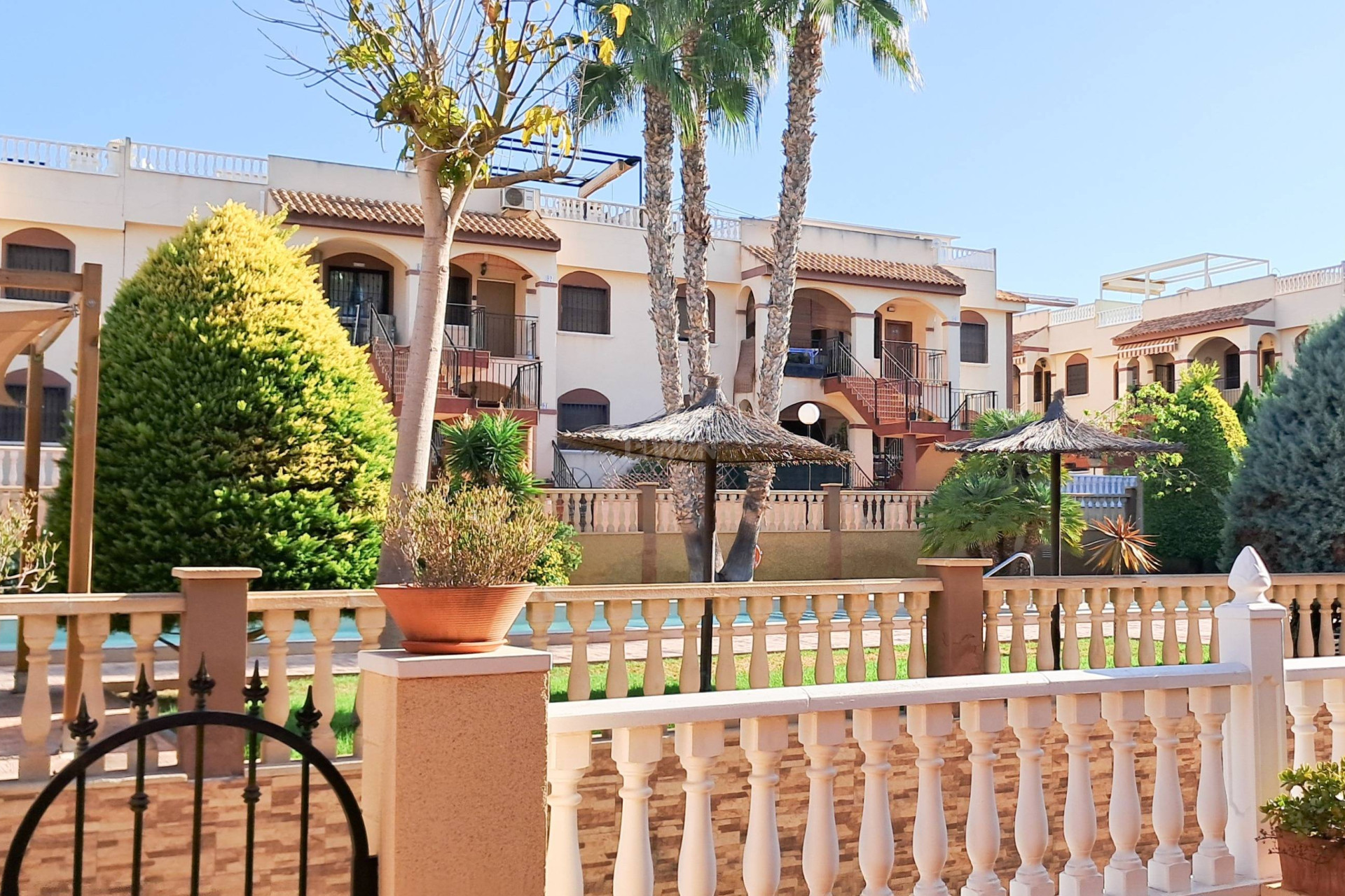 Odsprzedaż - Mieszkanie w bloku - Torrevieja - Parque Acuático - Sector 25