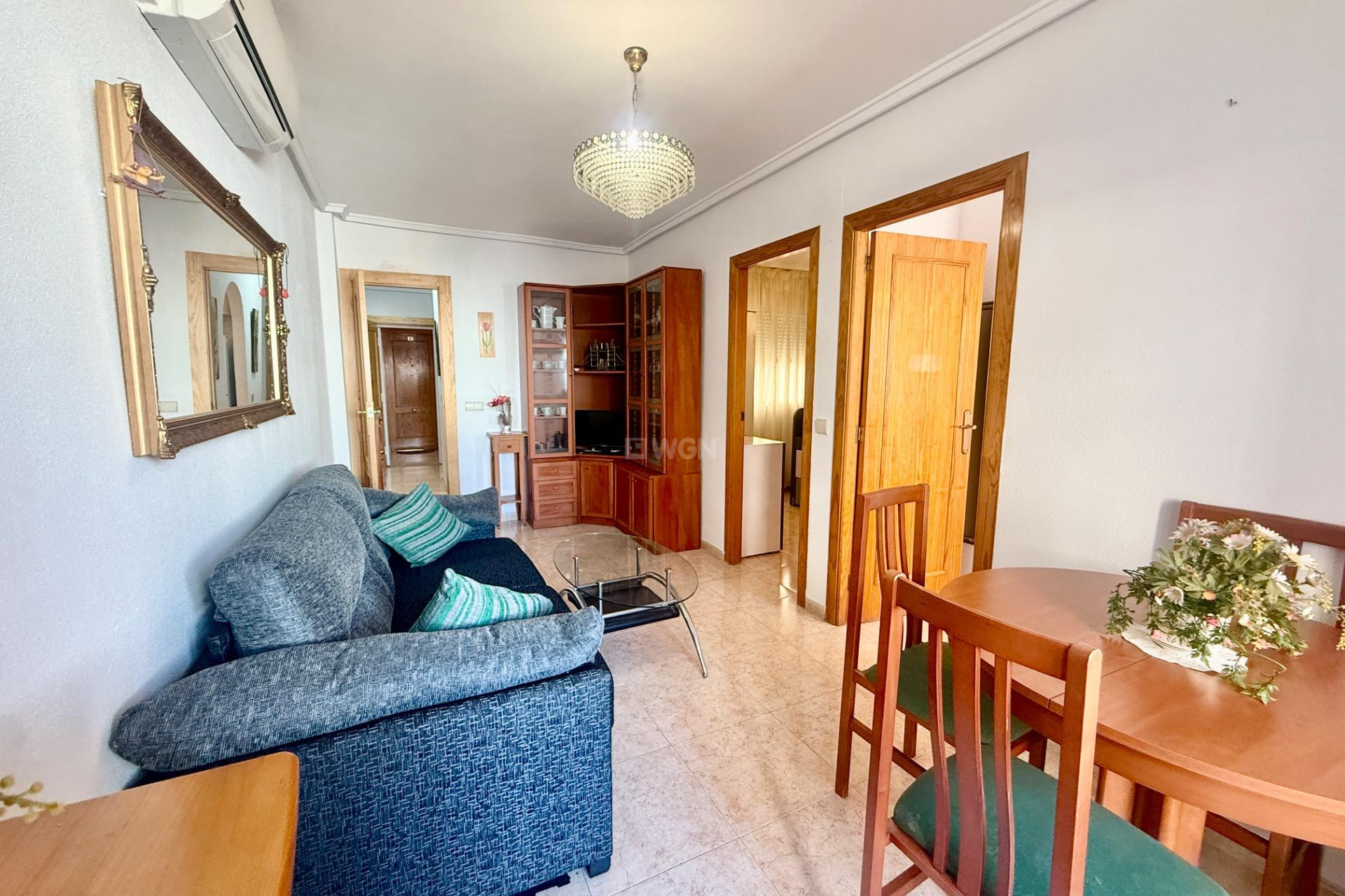 Odsprzedaż - Mieszkanie w bloku - Torrevieja - PARQUE DE LAS NACIONES