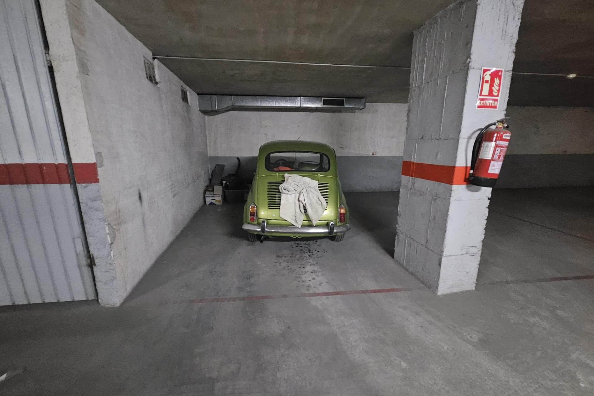 Odsprzedaż - Mieszkanie w bloku - Torrevieja - PARQUE DE LAS NACIONES