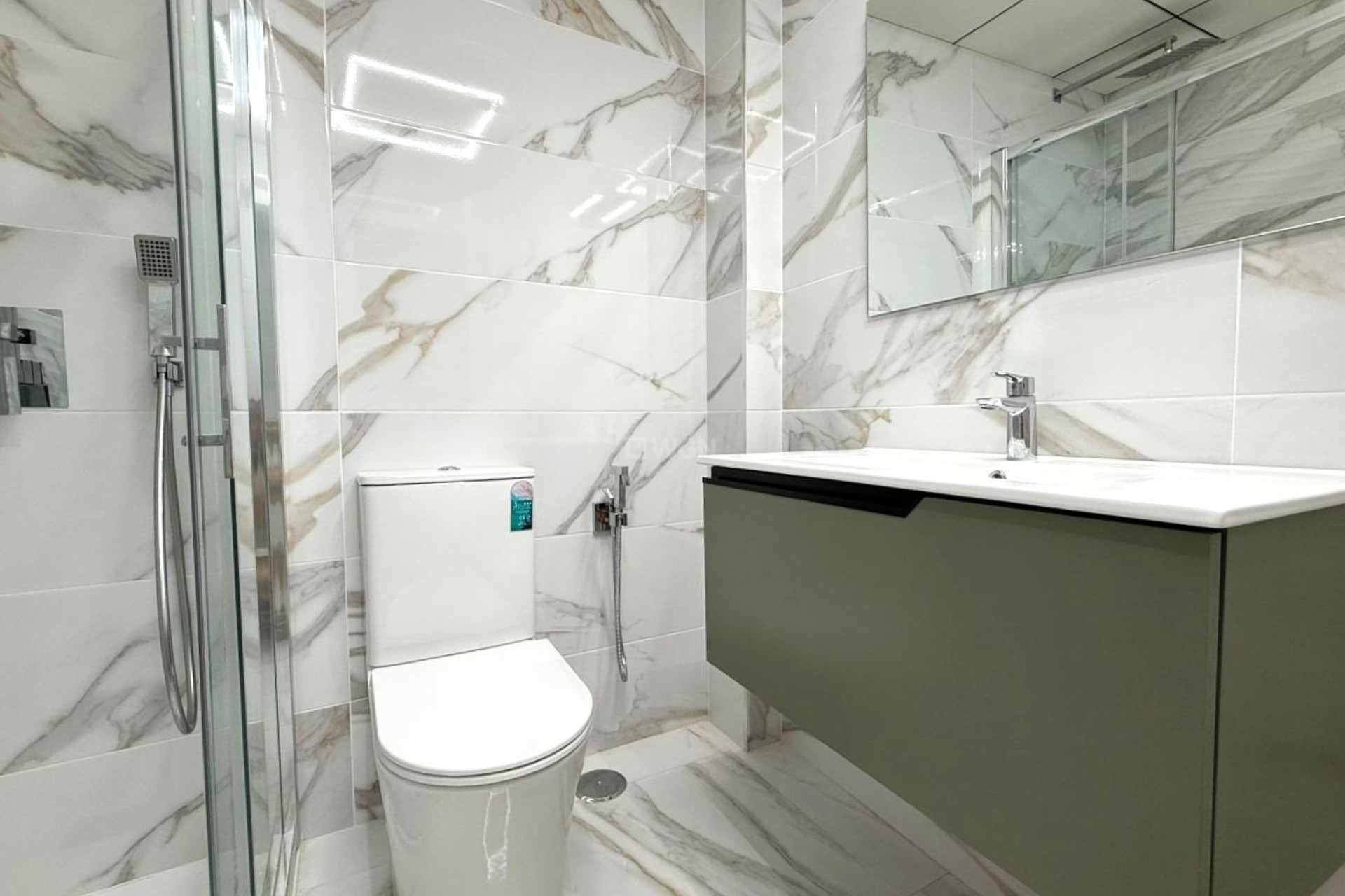 Odsprzedaż - Mieszkanie w bloku - Torrevieja - PARQUE DE LAS NACIONES