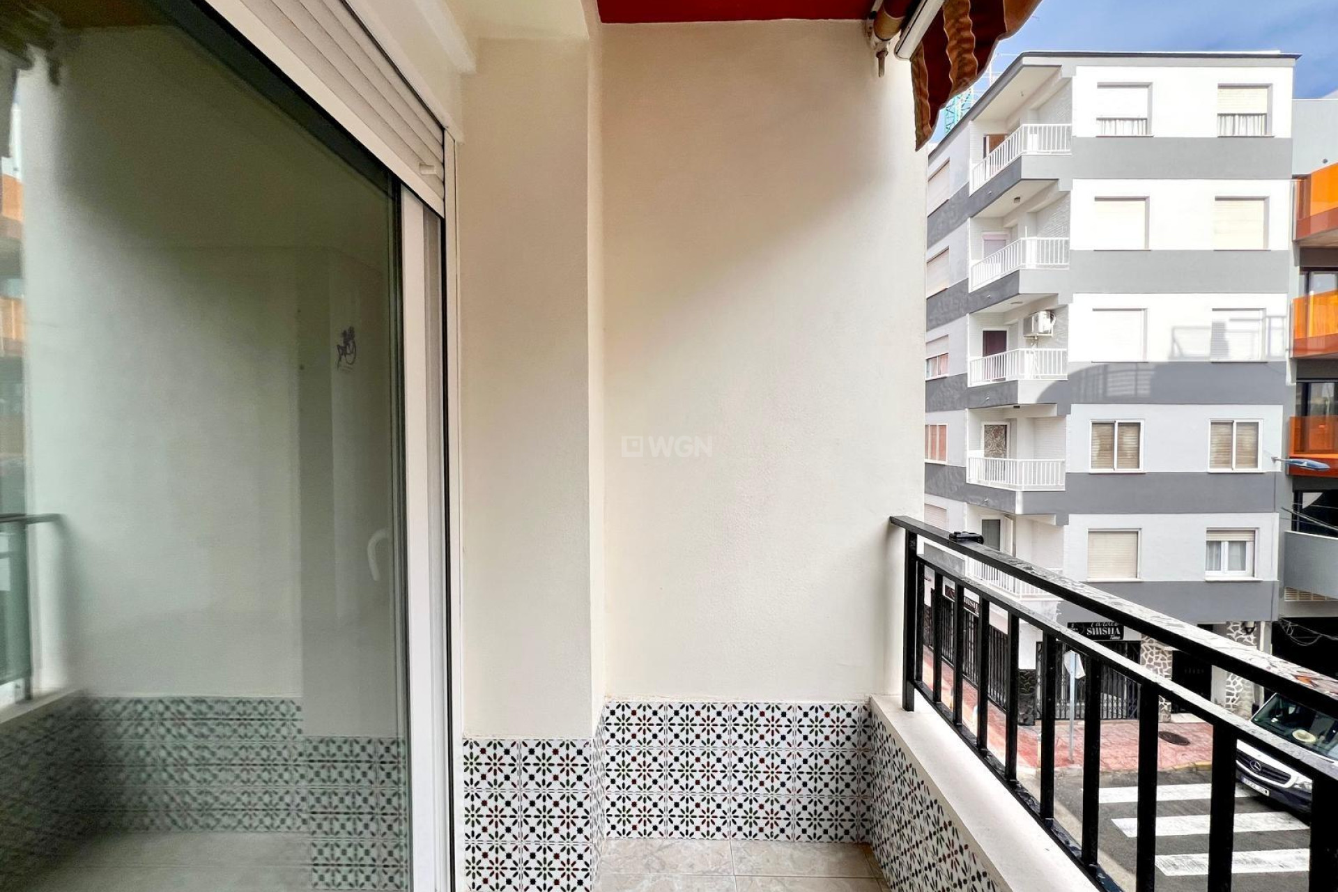 Odsprzedaż - Mieszkanie w bloku - Torrevieja - Paseo Maritimo