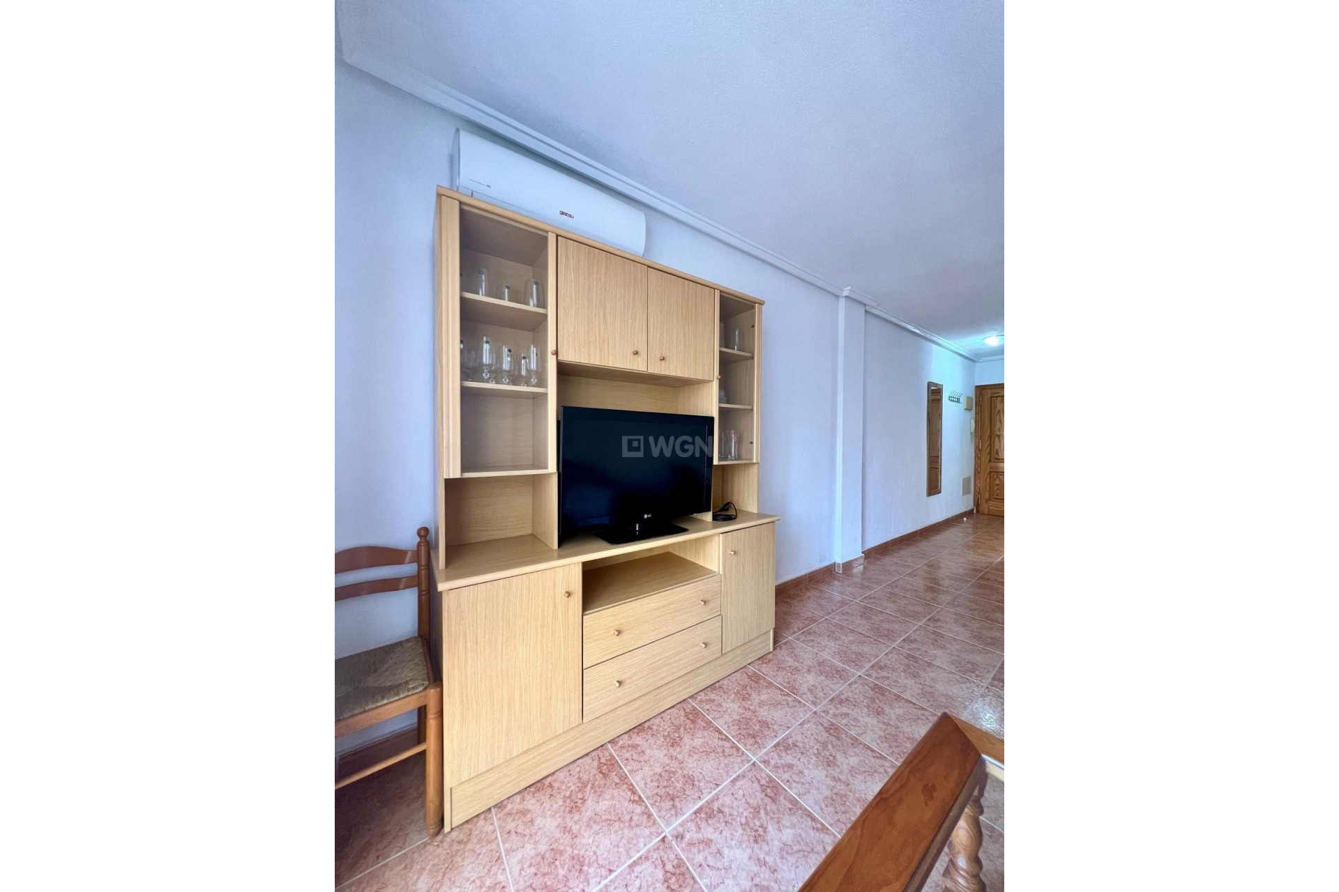 Odsprzedaż - Mieszkanie w bloku - Torrevieja - Playa de los Locos