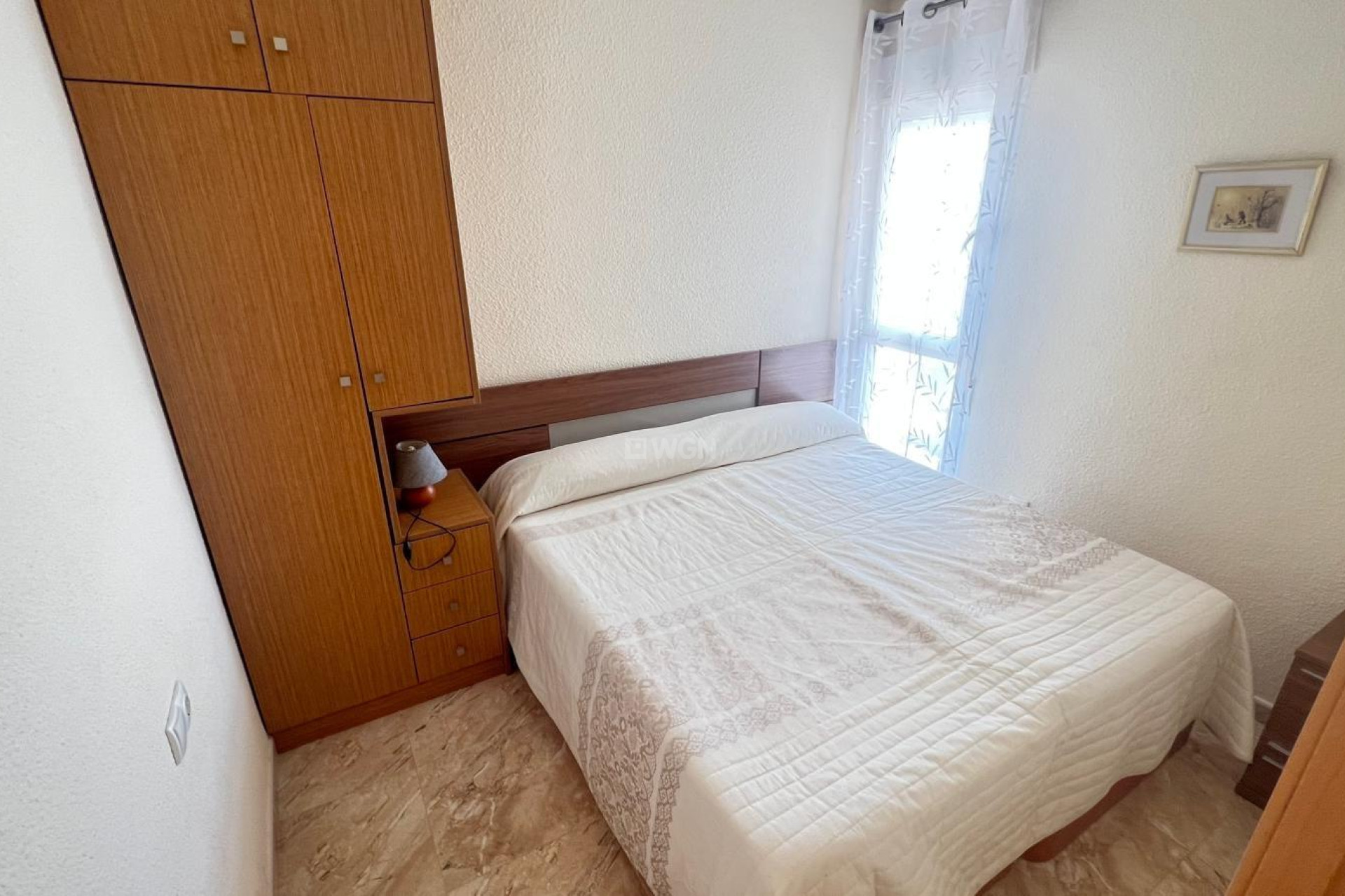 Odsprzedaż - Mieszkanie w bloku - Torrevieja - Playa de los Locos