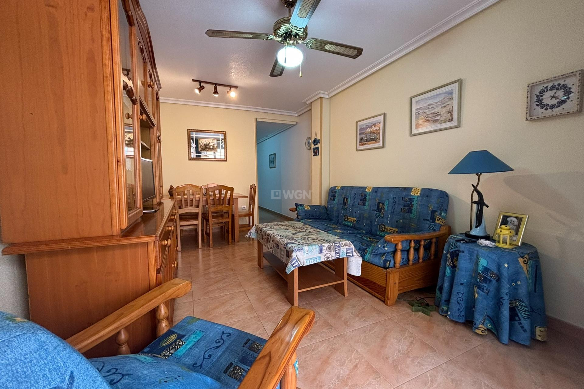 Odsprzedaż - Mieszkanie w bloku - Torrevieja - Playa de los Locos