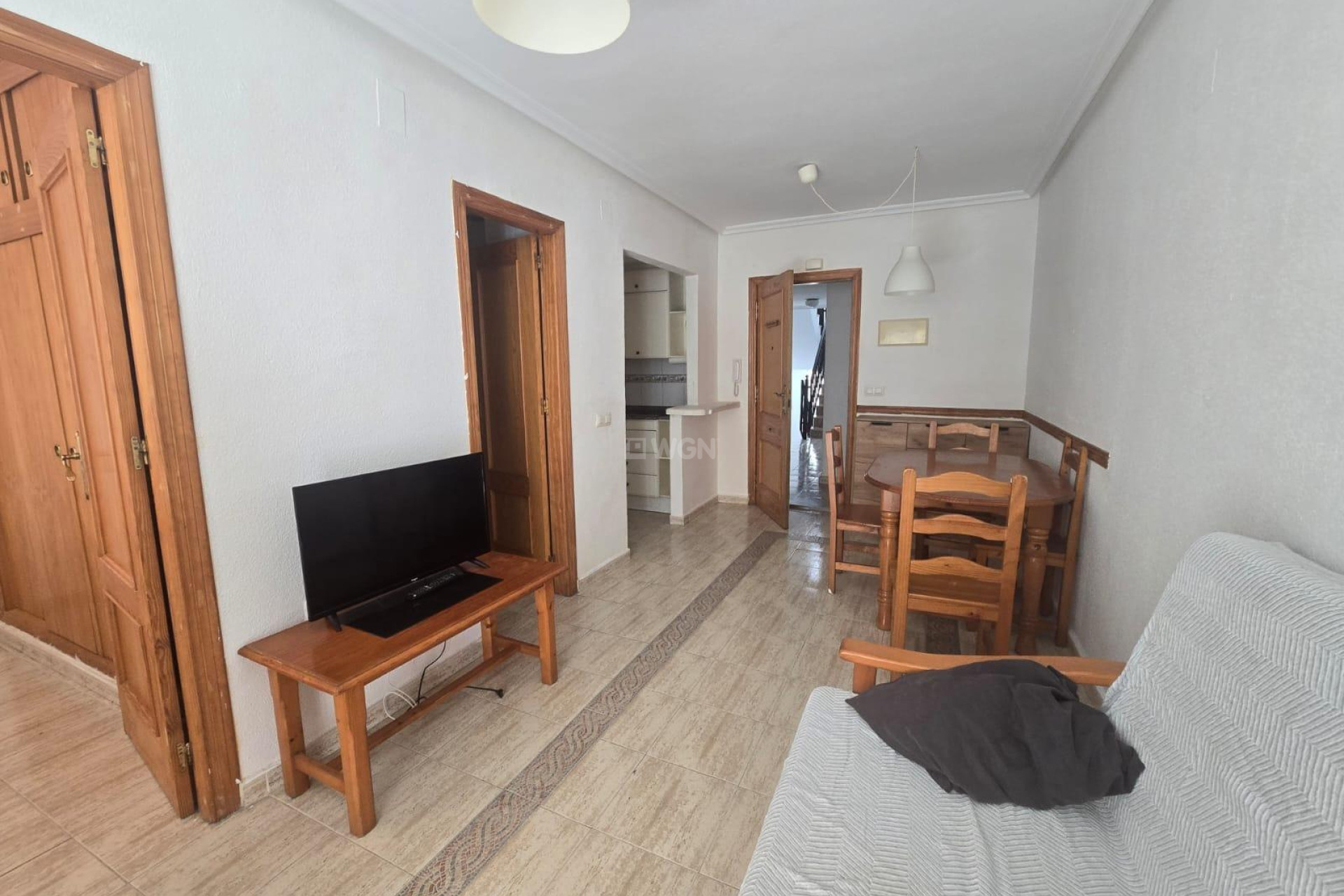 Odsprzedaż - Mieszkanie w bloku - Torrevieja - Playa de los Locos