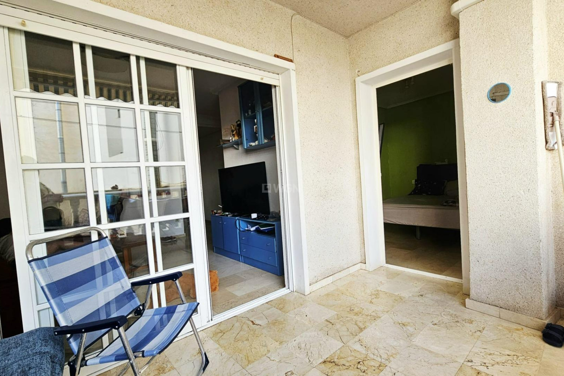 Odsprzedaż - Mieszkanie w bloku - Torrevieja - Playa de los Locos
