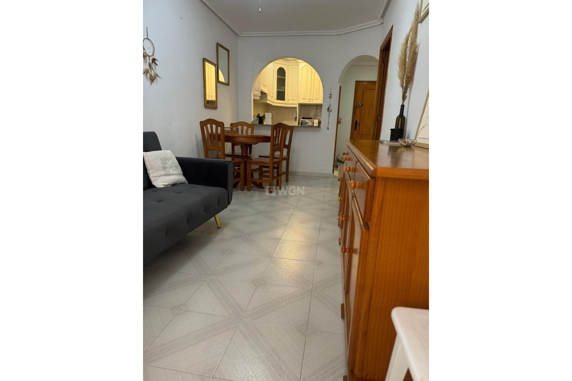 Odsprzedaż - Mieszkanie w bloku - Torrevieja - Playa De Los Naufragos