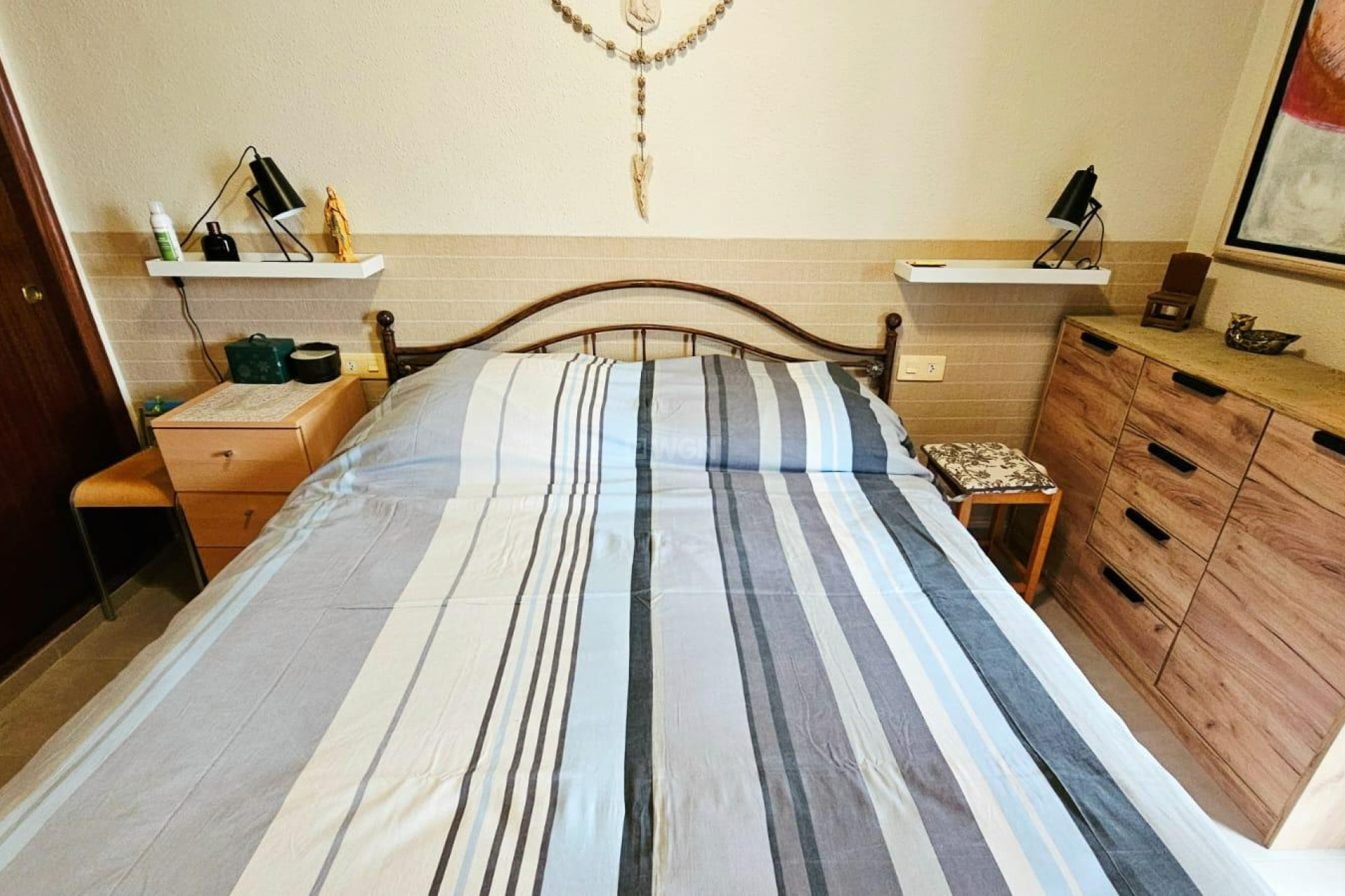 Odsprzedaż - Mieszkanie w bloku - Torrevieja - Playa De Los Naufragos