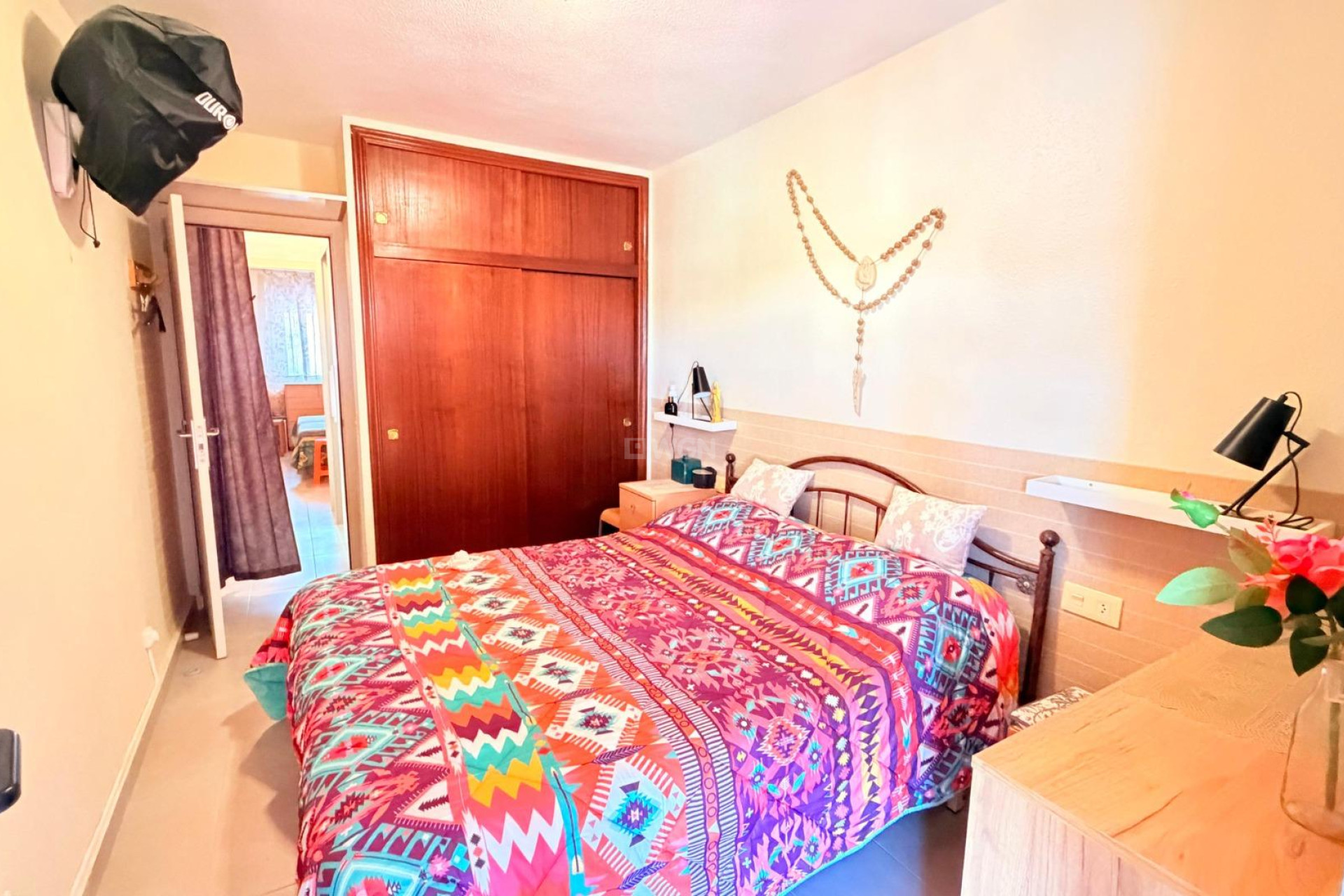 Odsprzedaż - Mieszkanie w bloku - Torrevieja - Playa De Los Naufragos