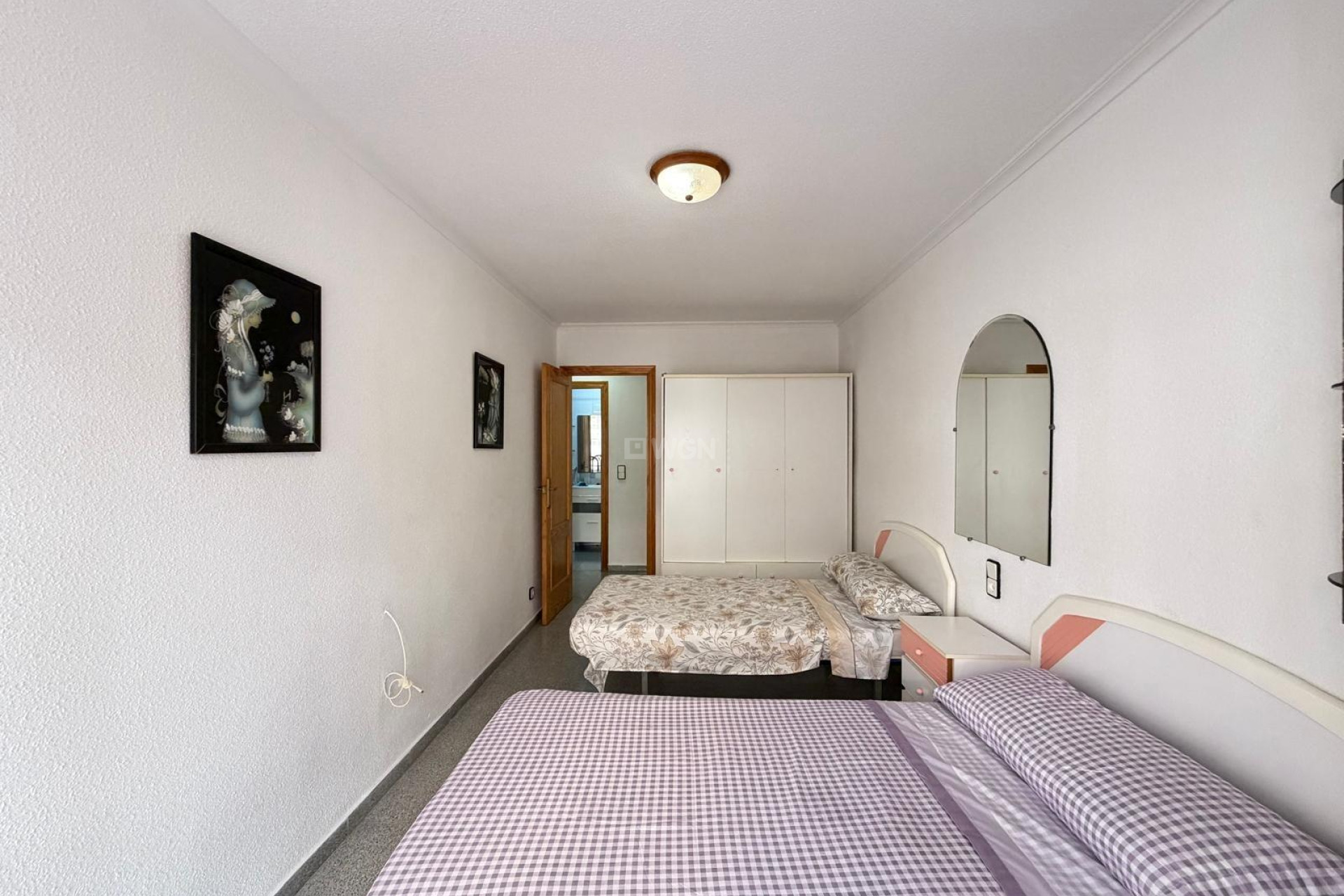 Odsprzedaż - Mieszkanie w bloku - Torrevieja - Playa del Cura